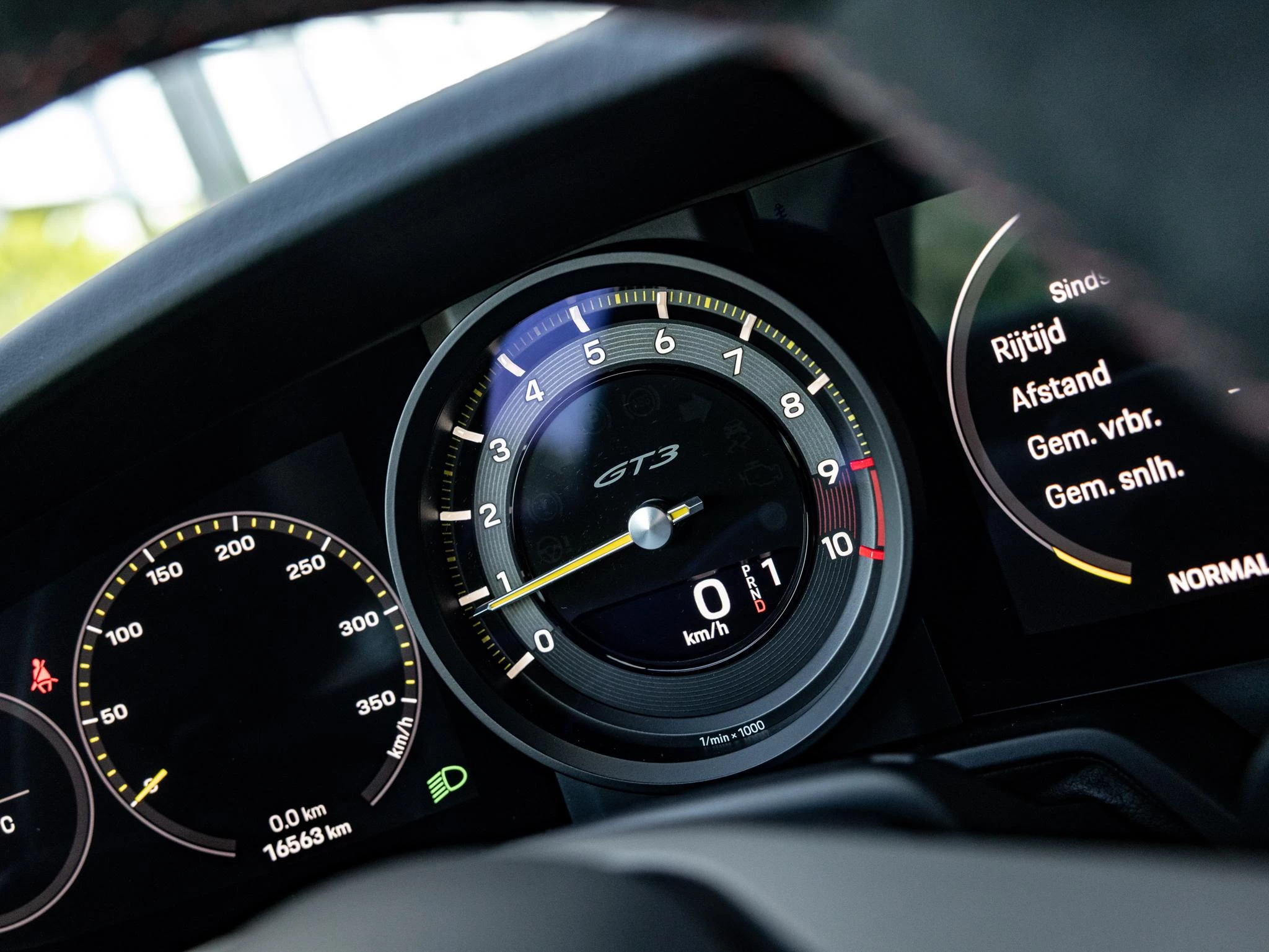Porsche-911-image-59
