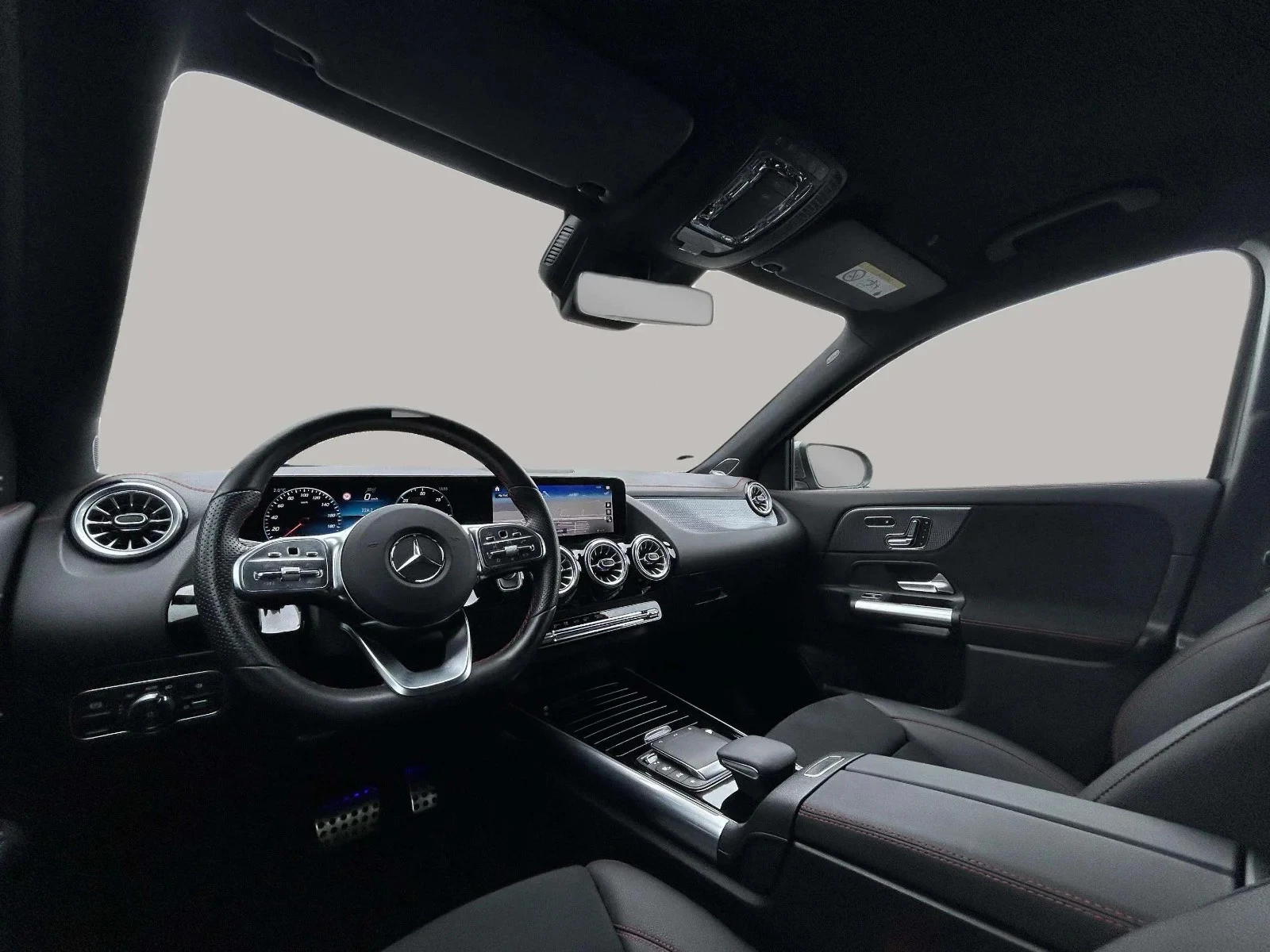 Mercedes-Benz-EQA-image-11