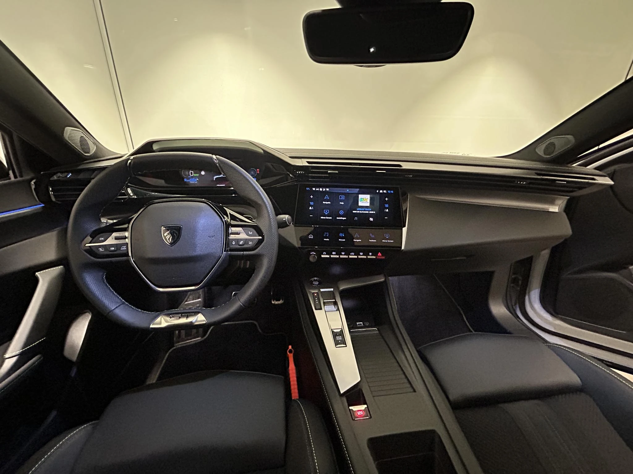 Peugeot-408-image-19
