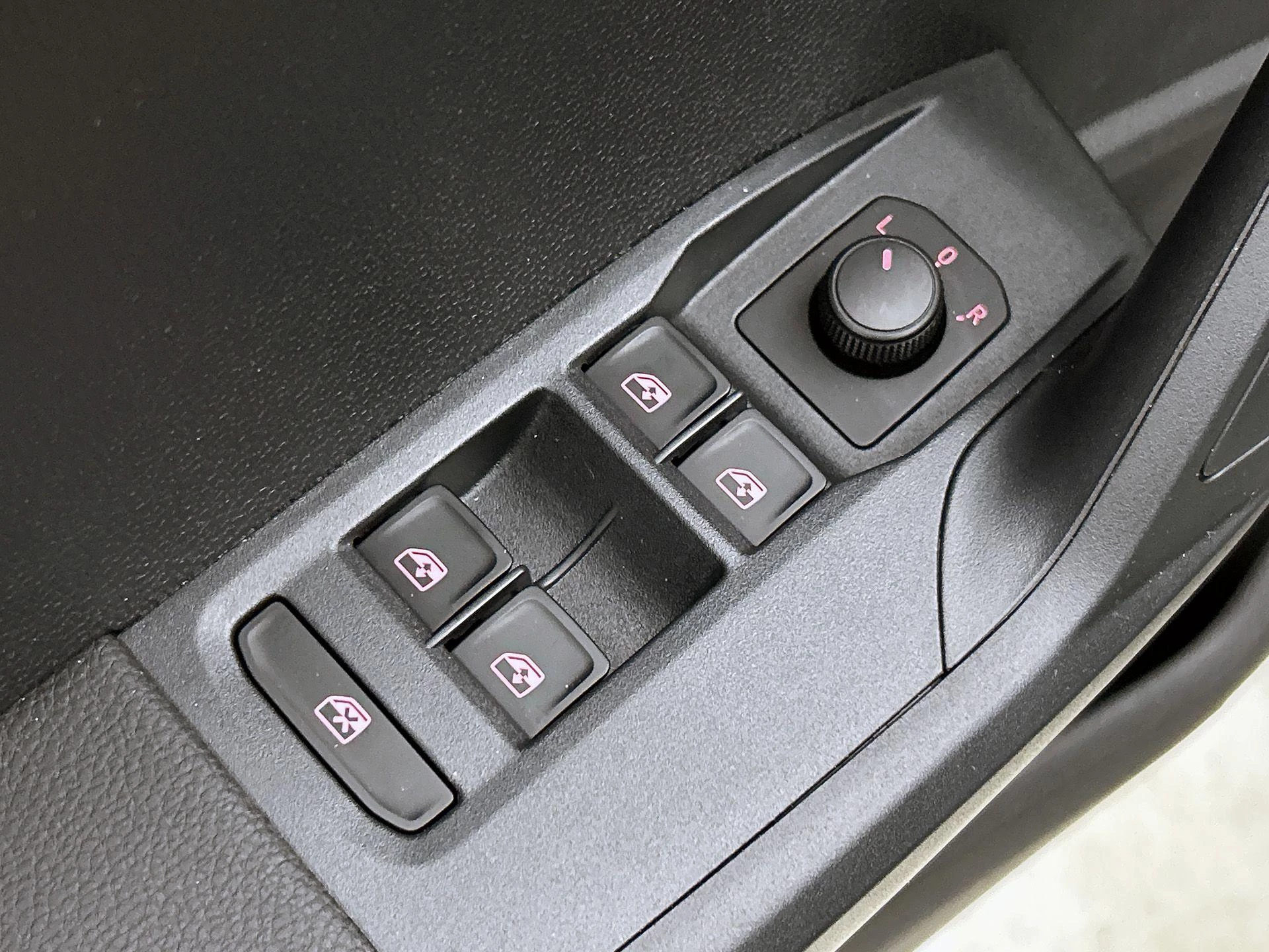 SEAT Arona 1.0 TSI Style Launch Edition