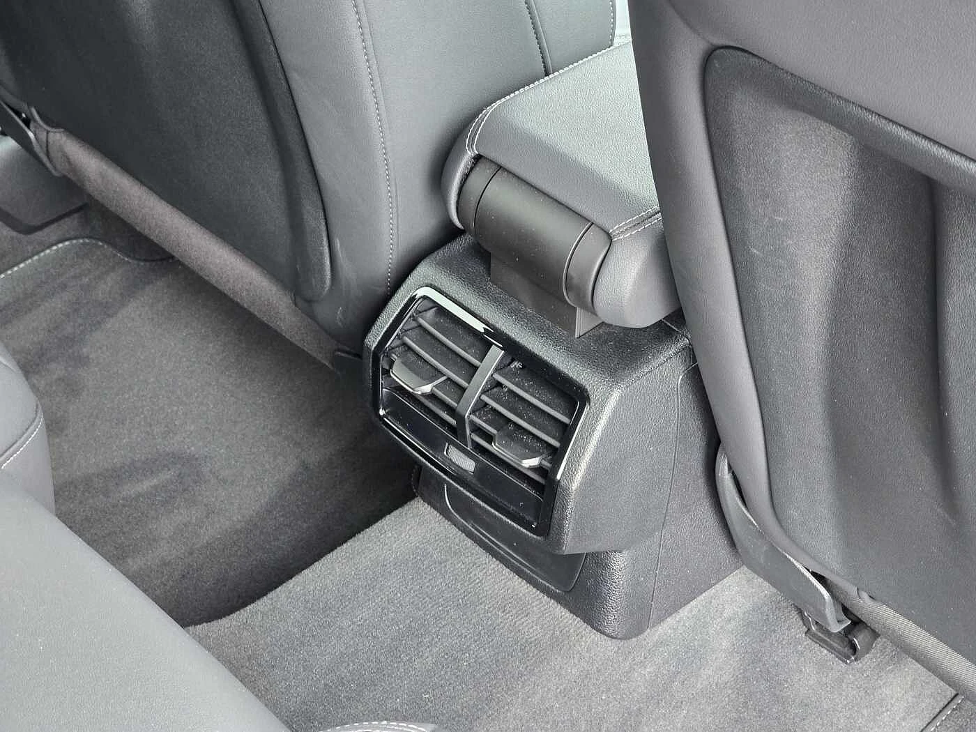 Audi-Q3-image-38