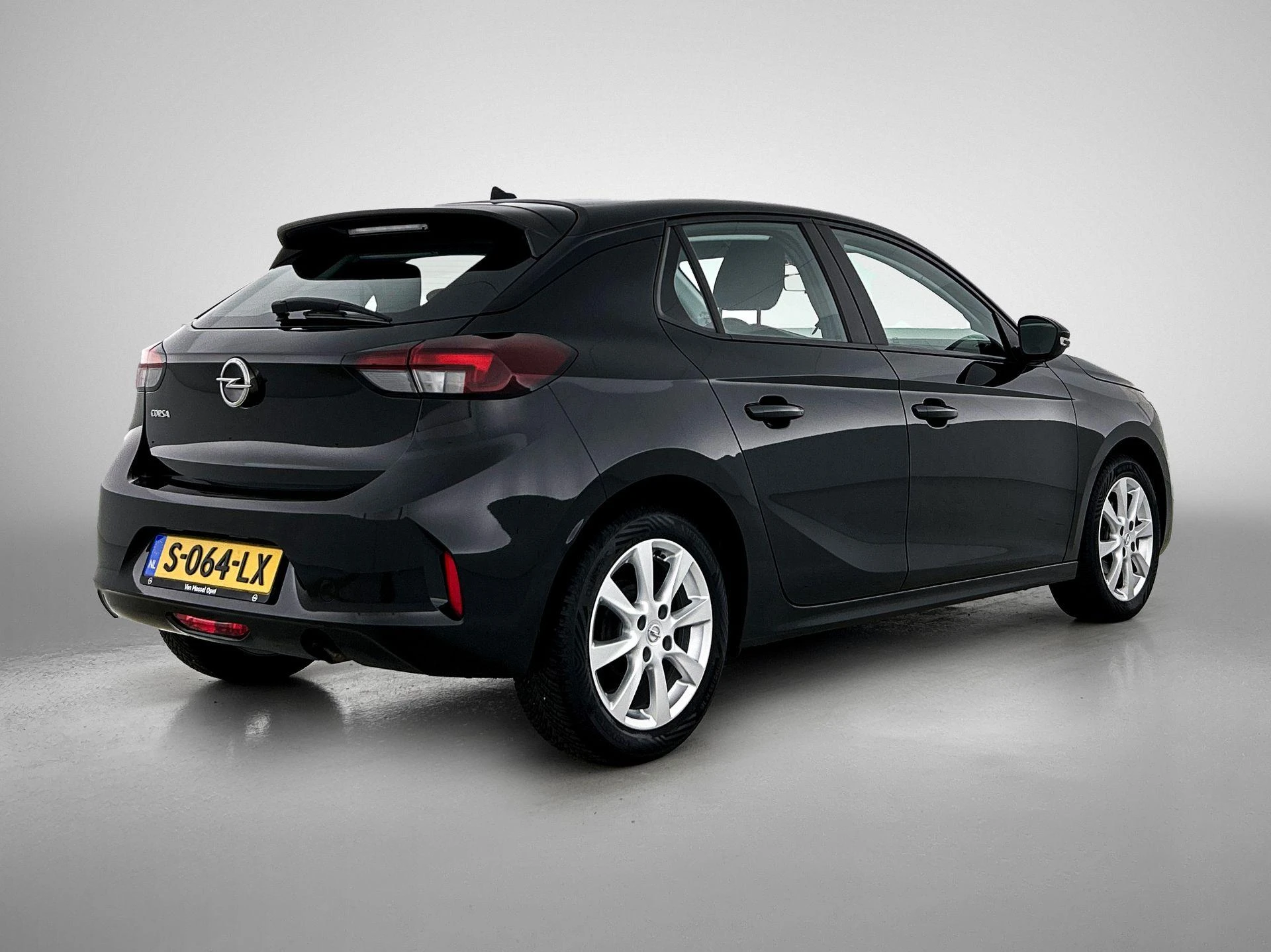 Opel-Corsa-image-3
