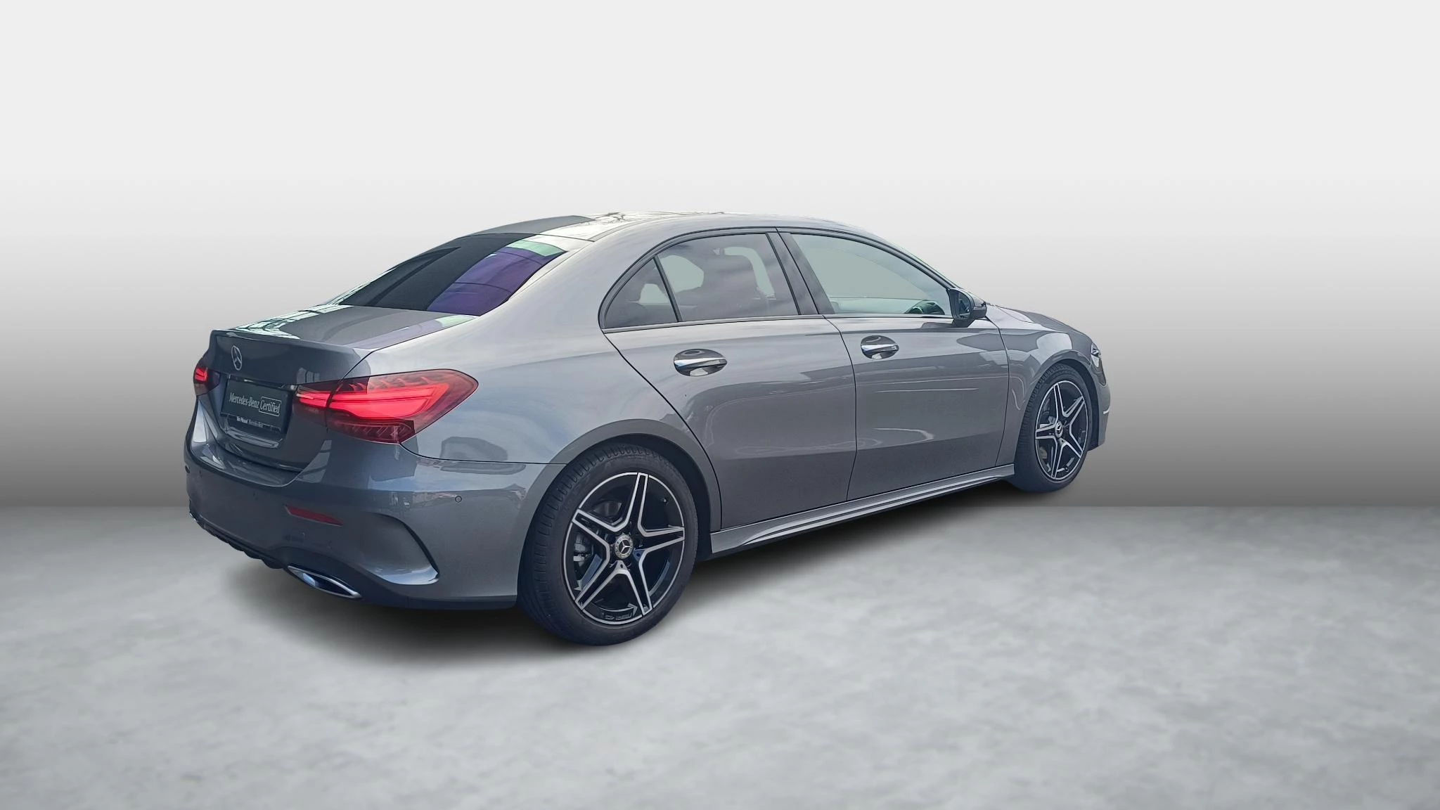 Mercedes-Benz A-Klasse 180 Star Edition Limousine + PANORAMISCH DAK + MULTIBEAM + CARPLAY +