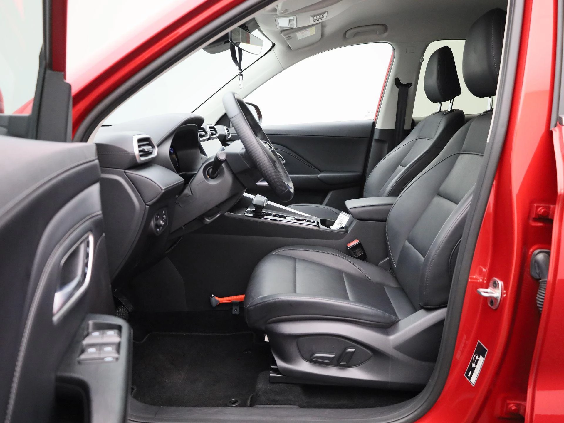 MG-ZS-image-10