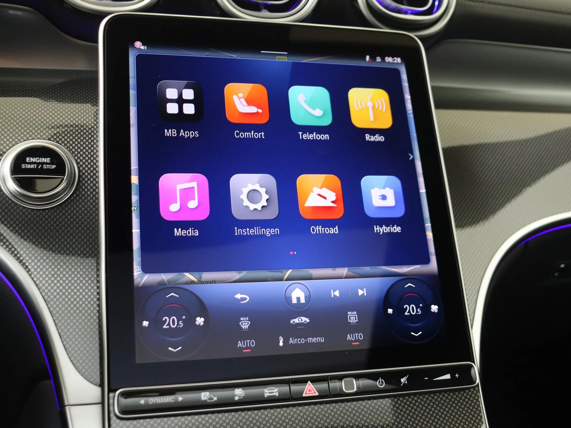 Mercedes-Benz-GLC-image-15