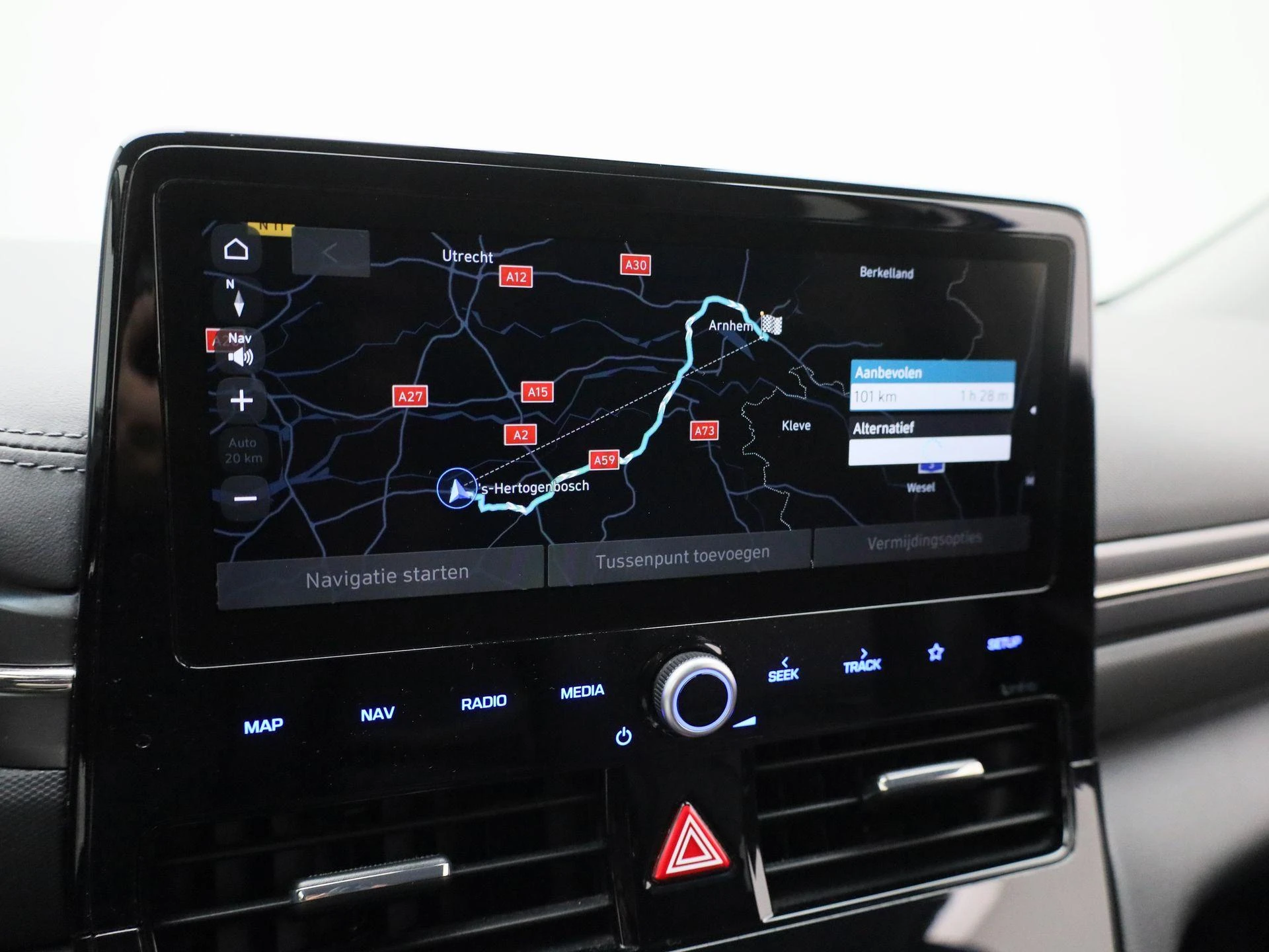 Hyundai-IONIQ-image-26