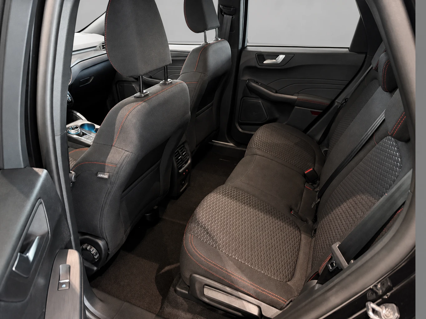 Ford-Kuga-image-10