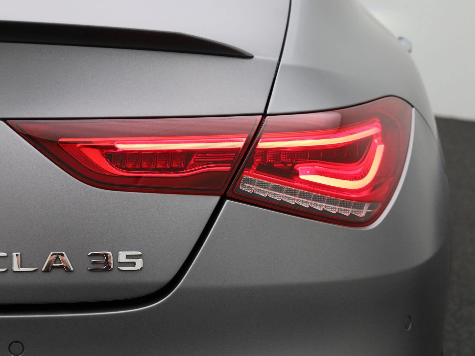 Mercedes-Benz-CLA-image-58