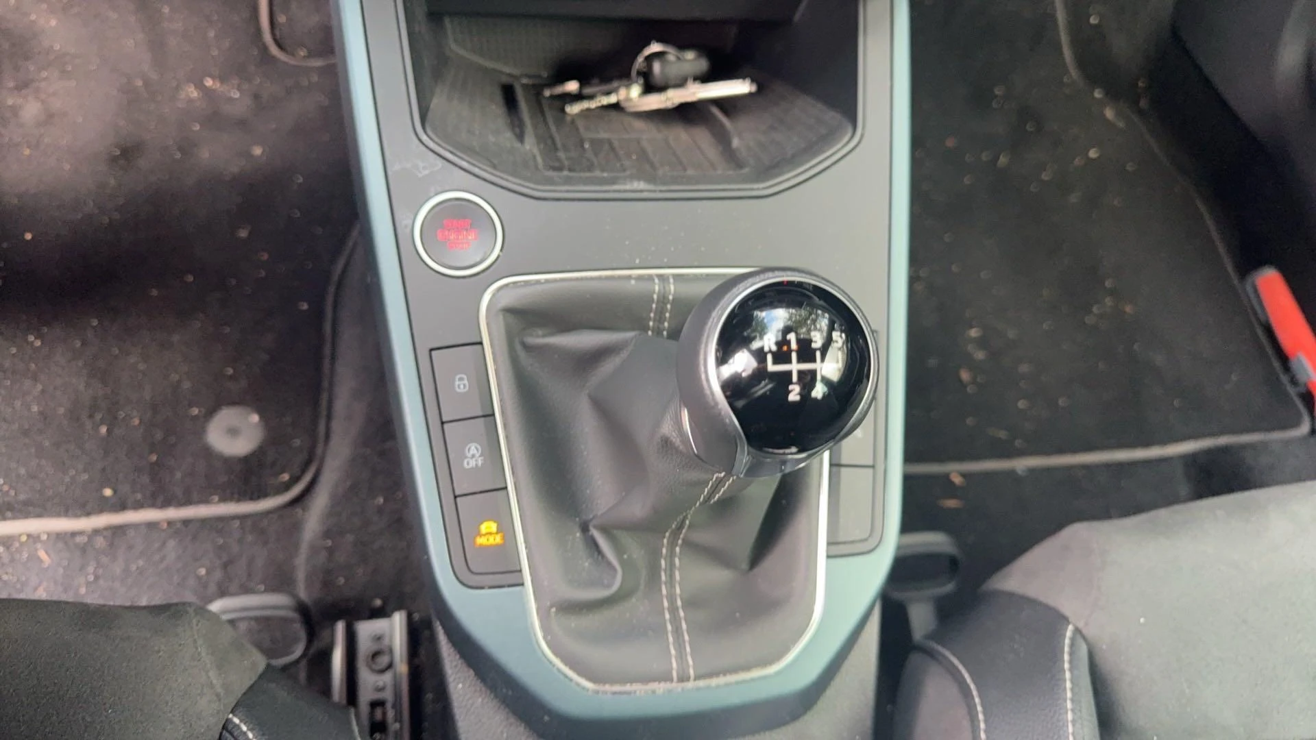 SEAT-Arona-image-9