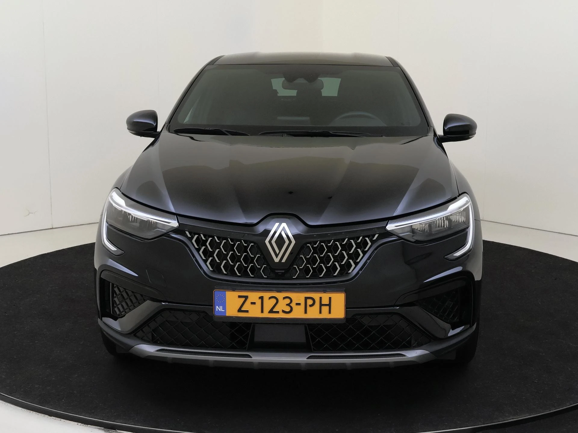 Renault-Arkana-image-5