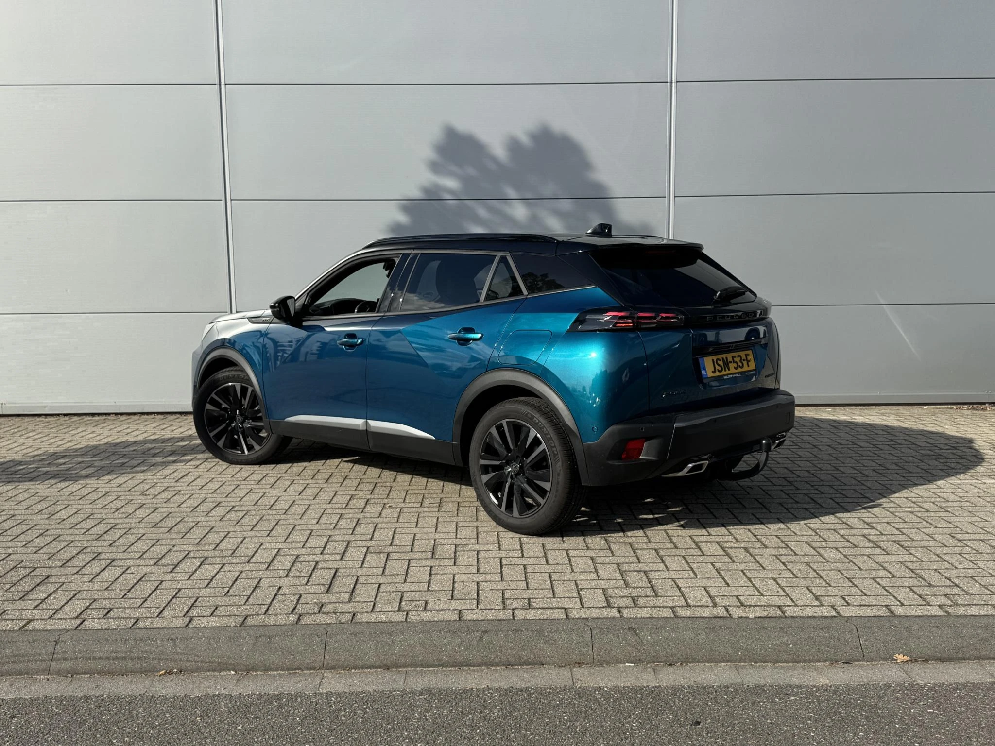 Peugeot-2008-image-3