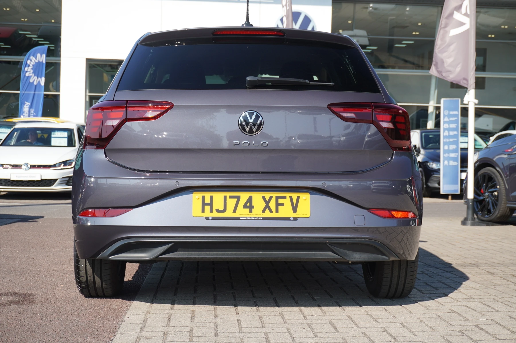 Volkswagen-Polo-image-28