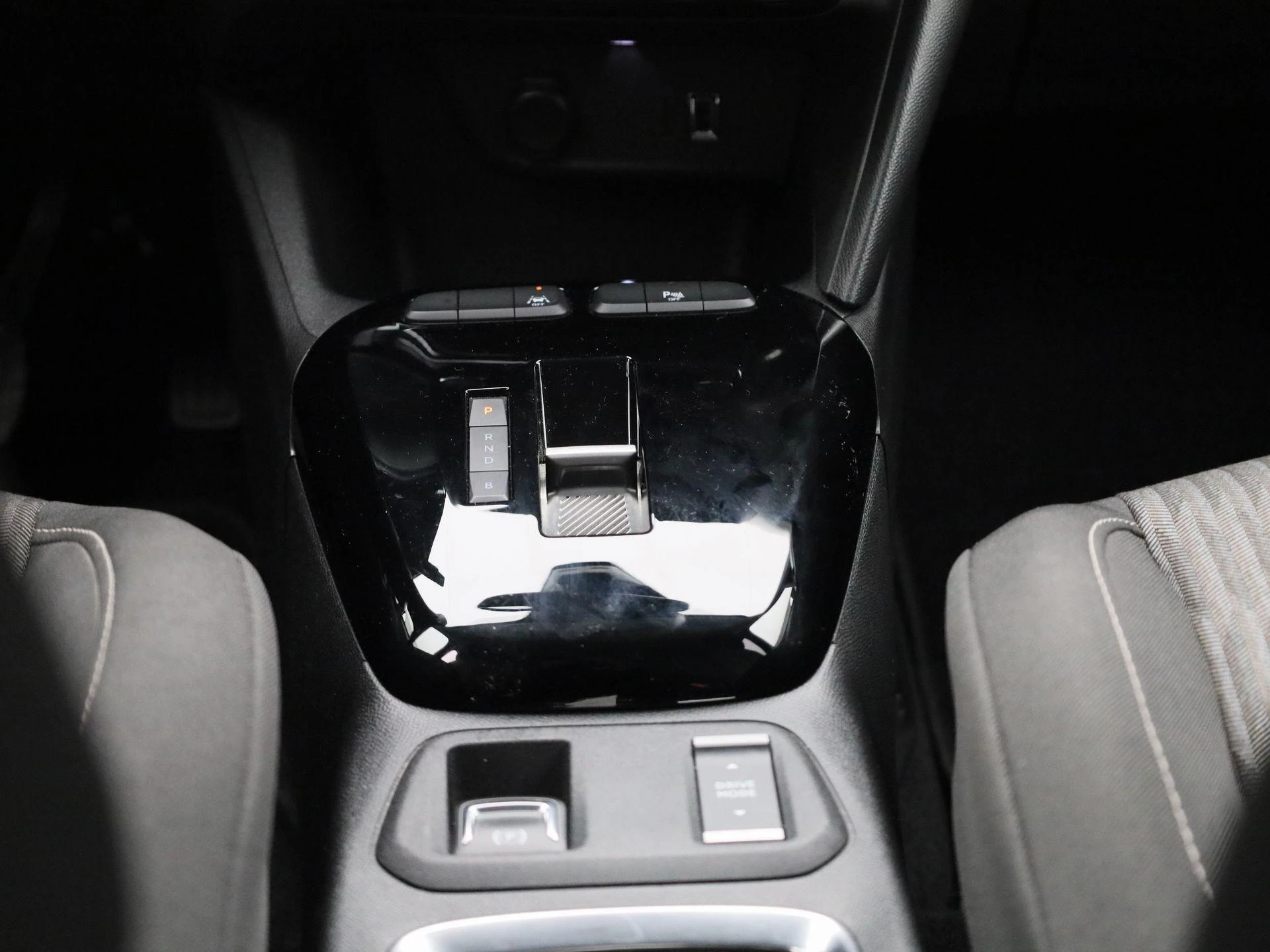 Opel-Corsa-e-image-9