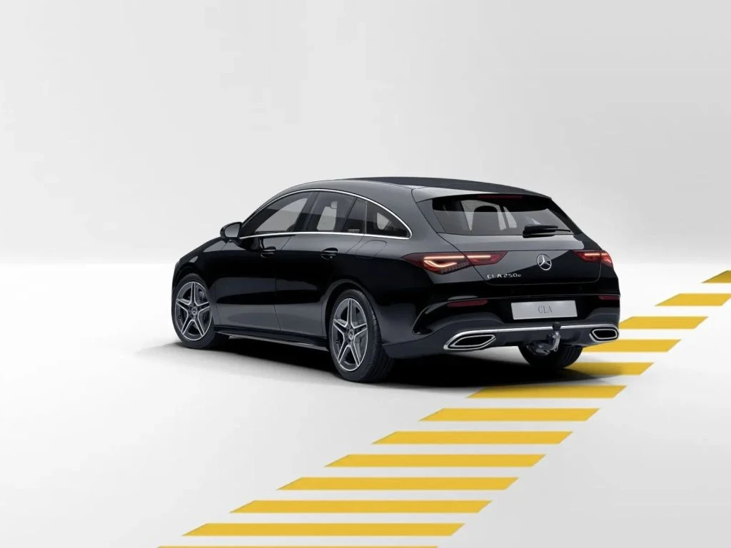 Mercedes-Benz-CLA 250 e-image-4