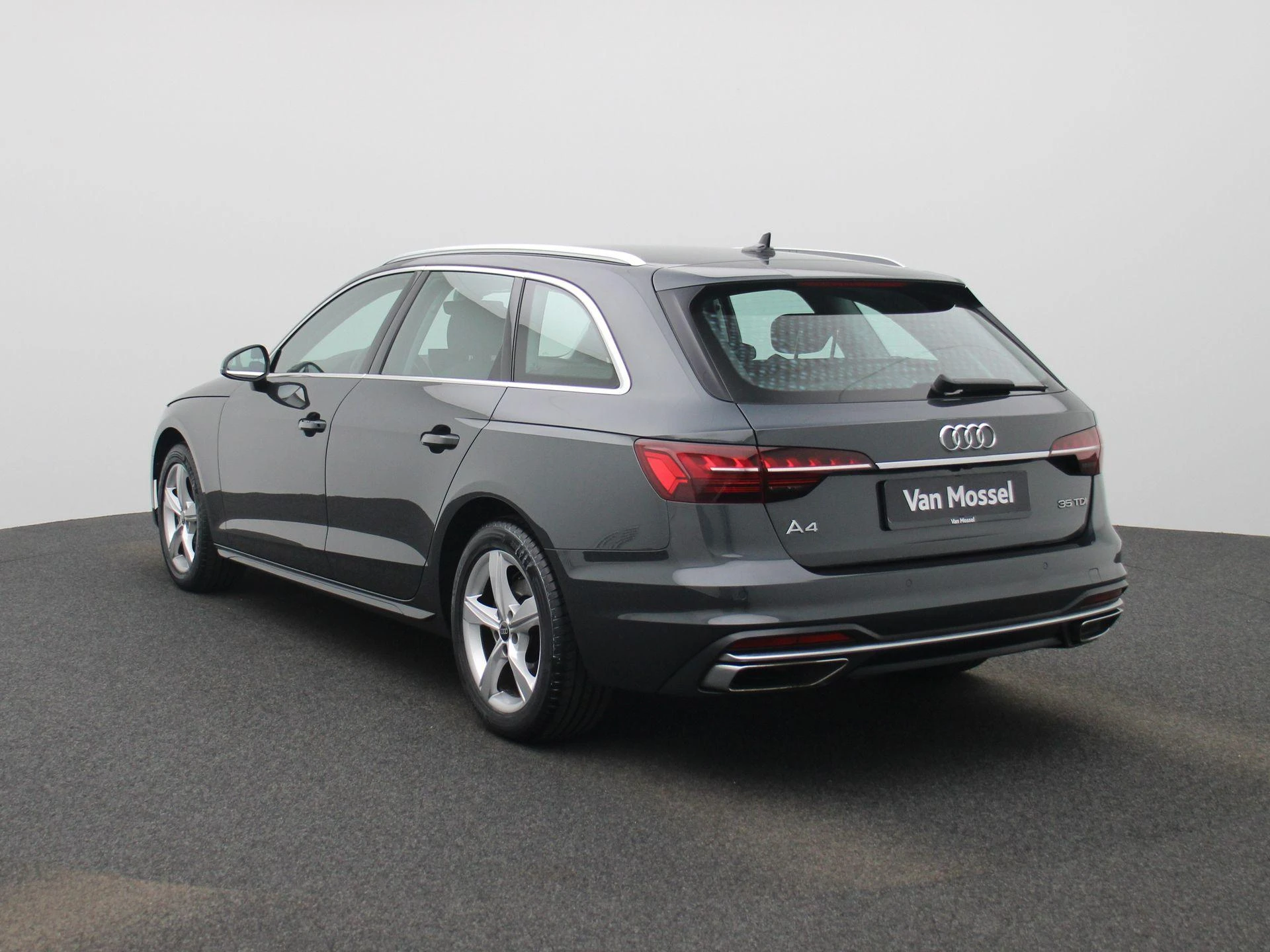 Audi-A4-image-1