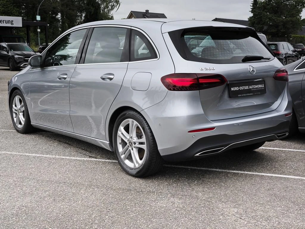 Mercedes-Benz-B-Klasse 200-image-4