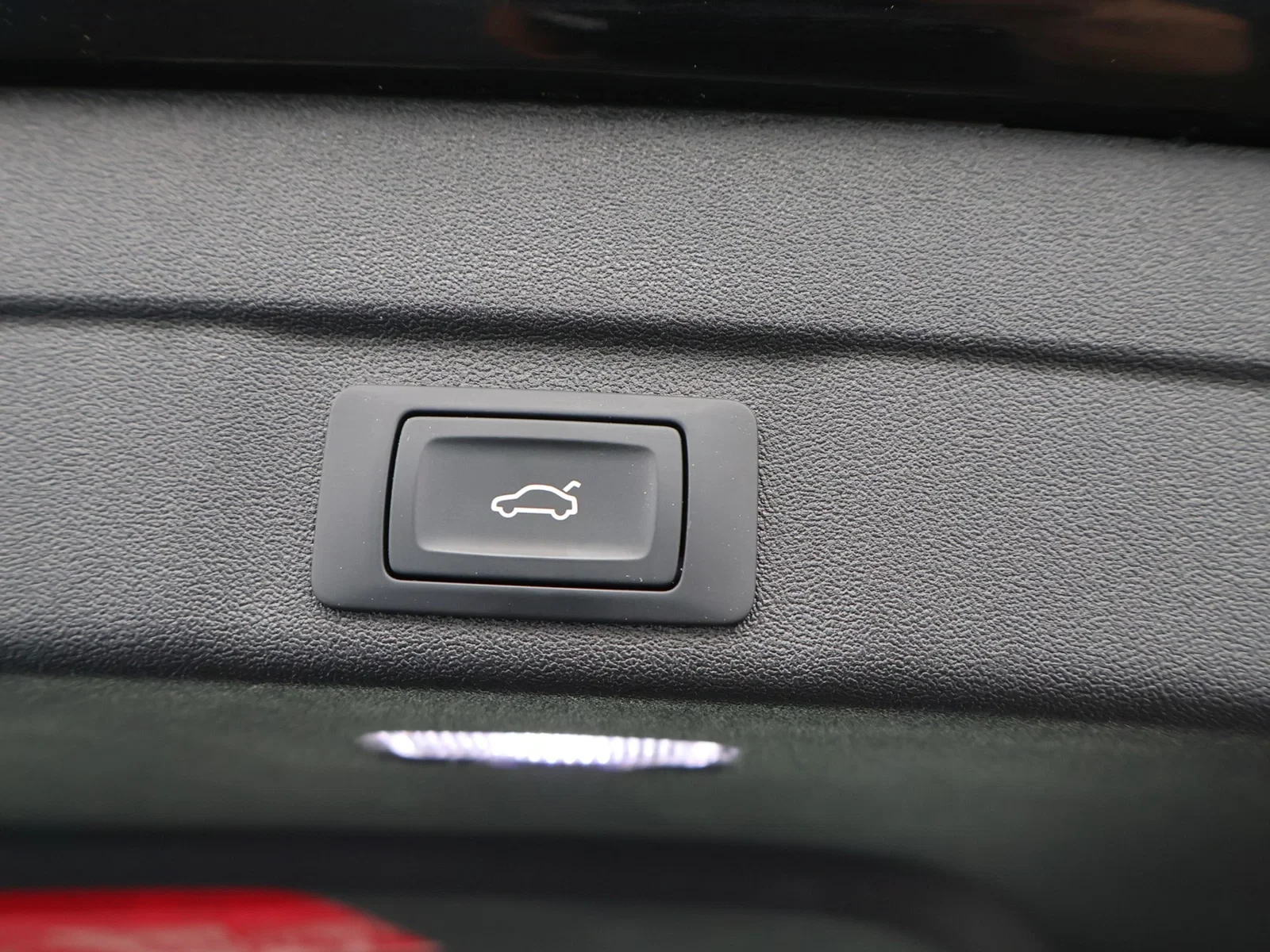 Audi A5 Avant 2.0TFSI Advanced 150PK *AUTOMAAT*LEDER*CAMERA*PDC*ACC*VIRTUAL COCKPIT*APP-CONNECT*...*