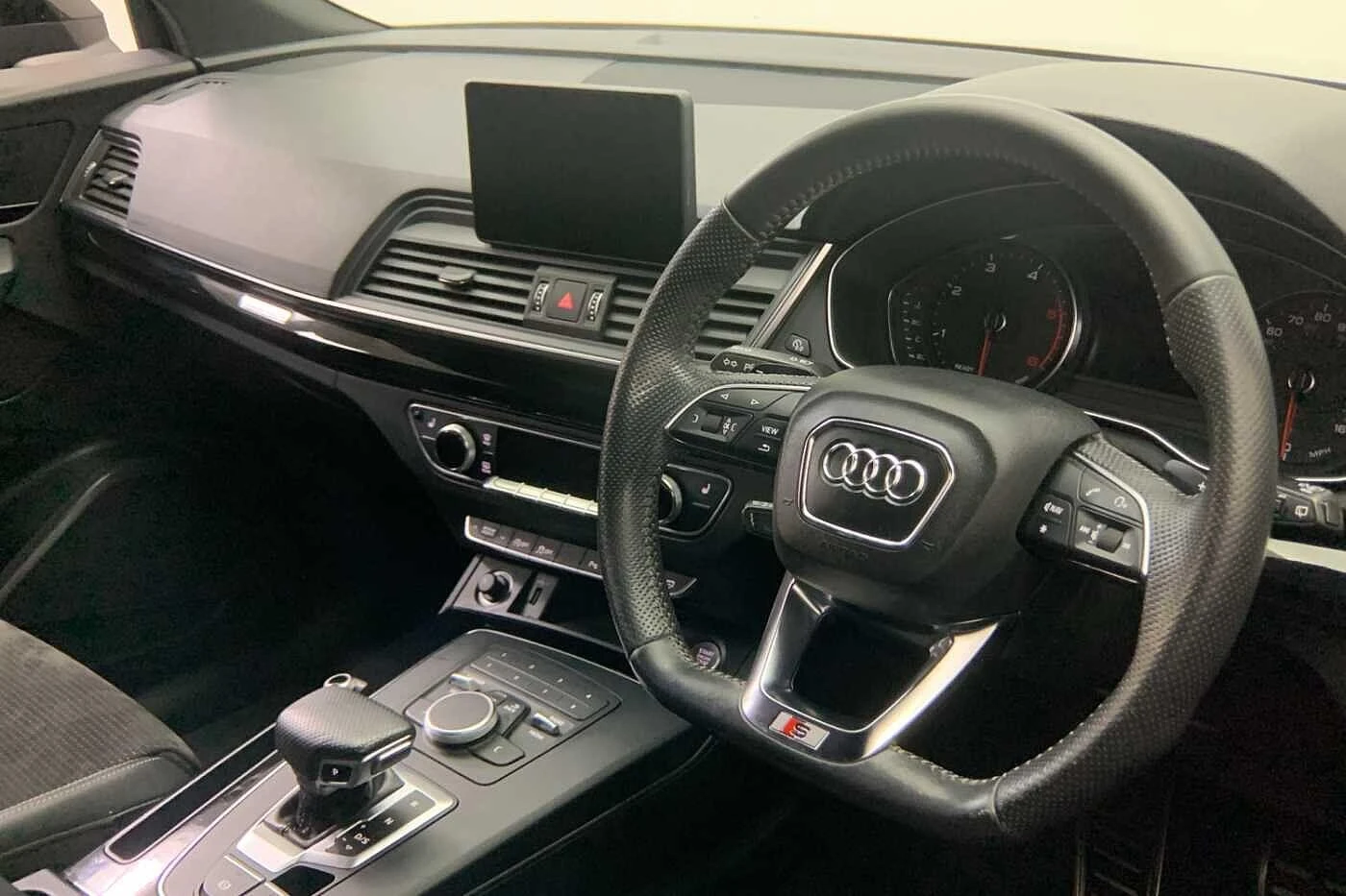 Audi-Q5-image-5