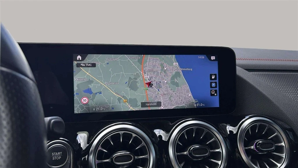Mercedes-Benz-EQA-image-12