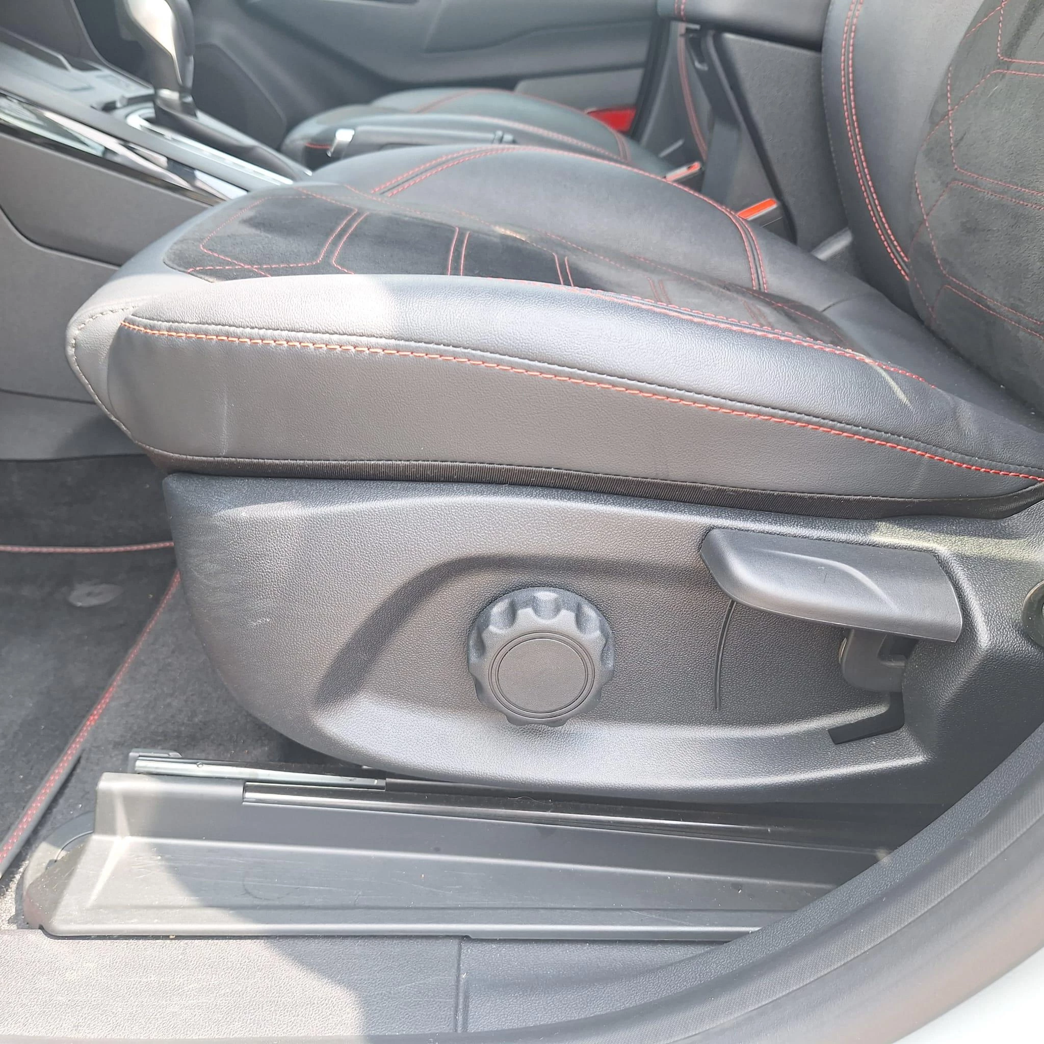 Ford Puma 1.0 EcoBoost Hybrid ST-Line X