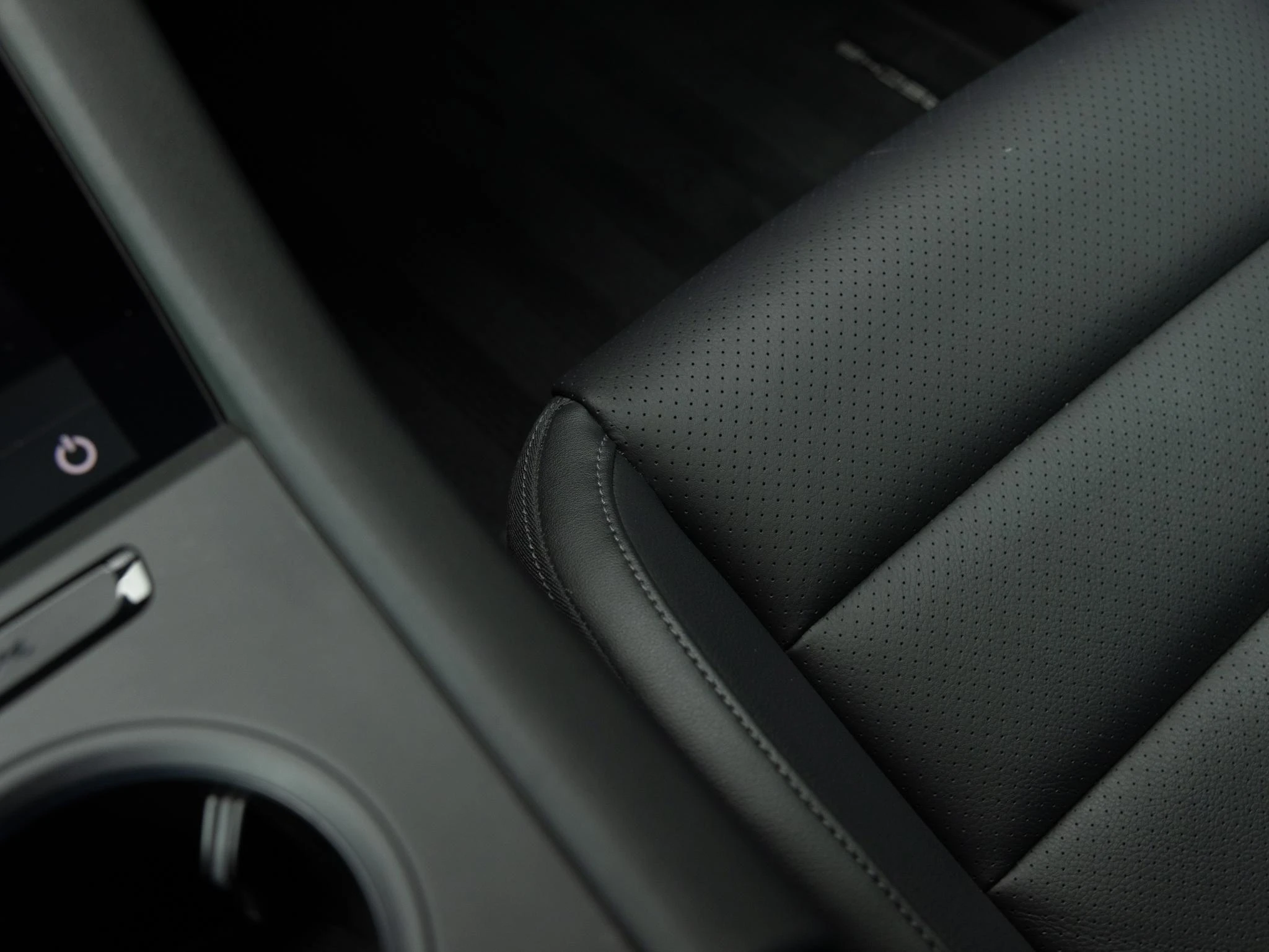 Porsche-Taycan-image-49