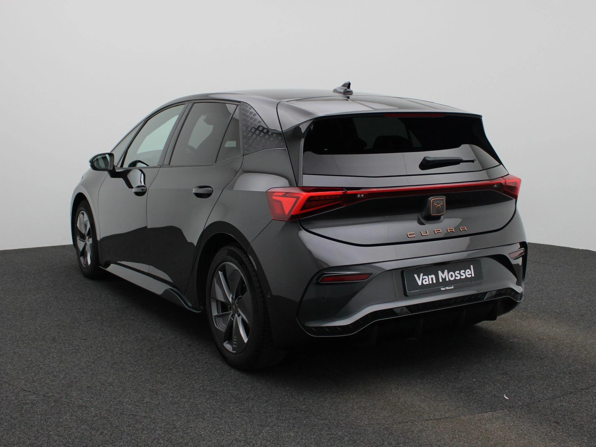 CUPRA-Born-image-1