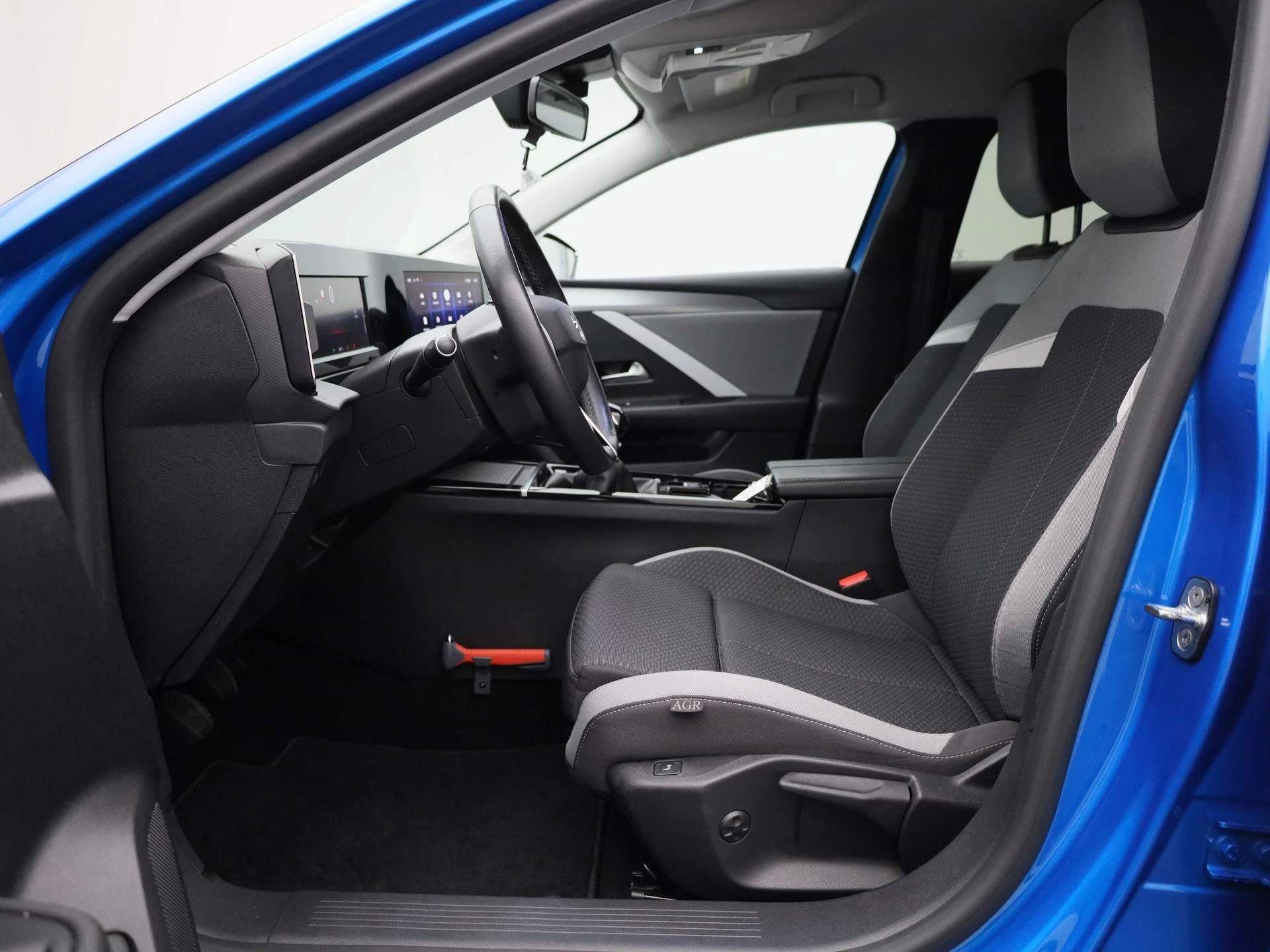 Opel-Astra-image-10
