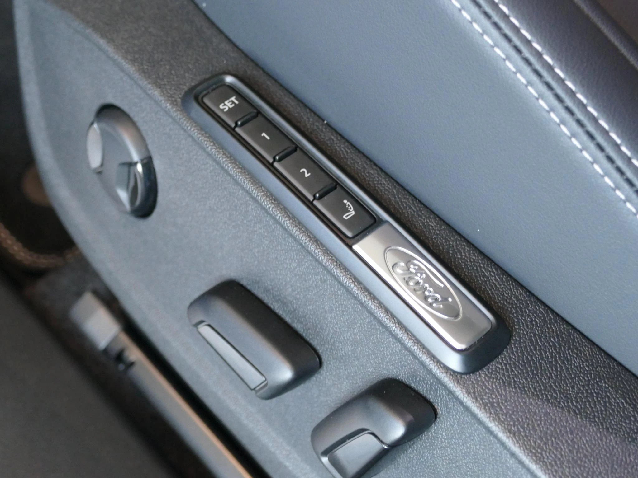 Ford-Explorer-image-10