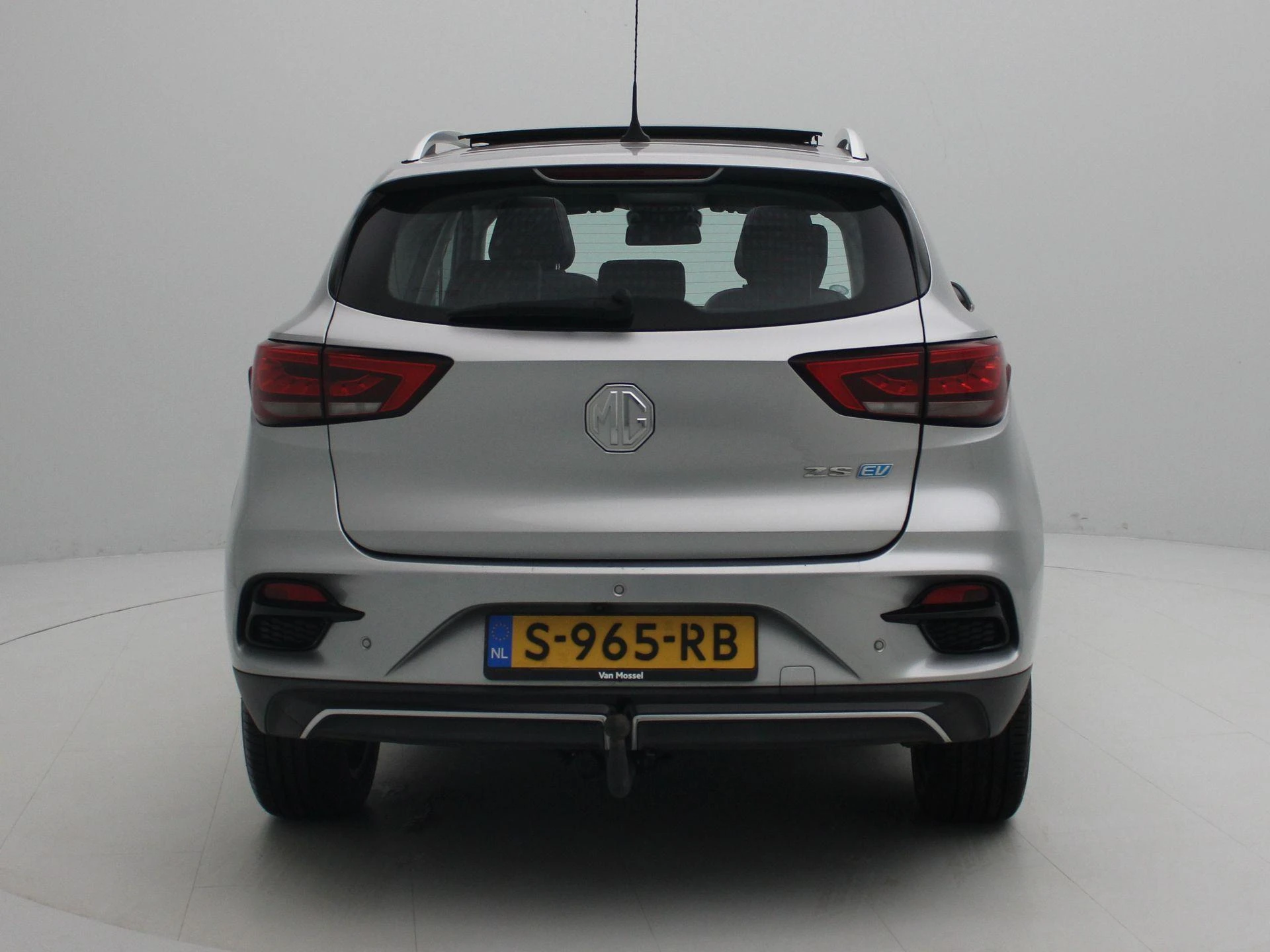MG-ZS EV-image-5