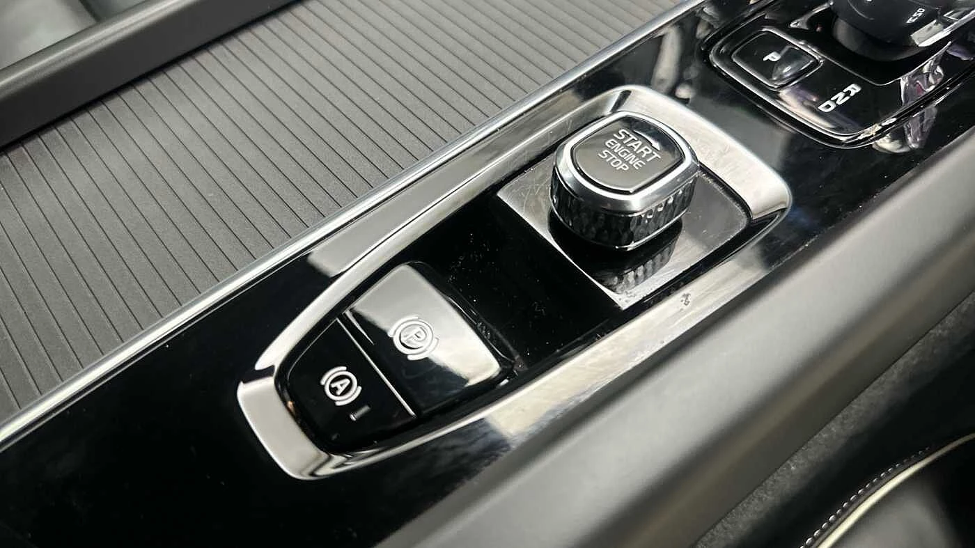 Volvo-XC60-image-60