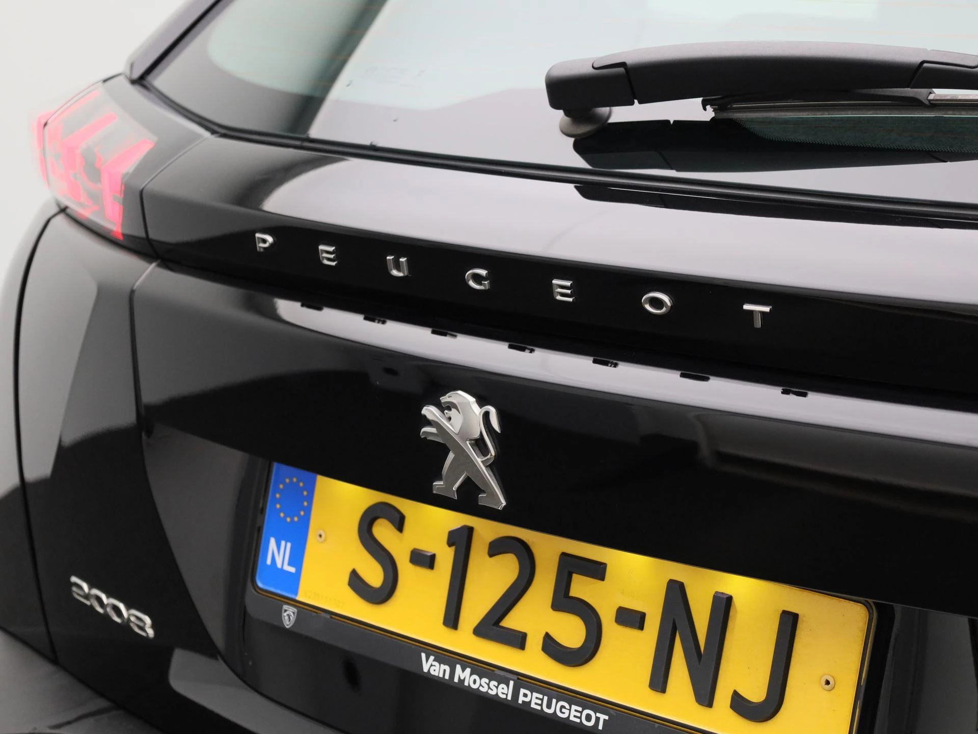 Peugeot 2008 1.2 PureTech Active Pack