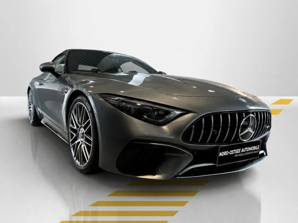 Mercedes-AMG-SL 63 AMG-image-17