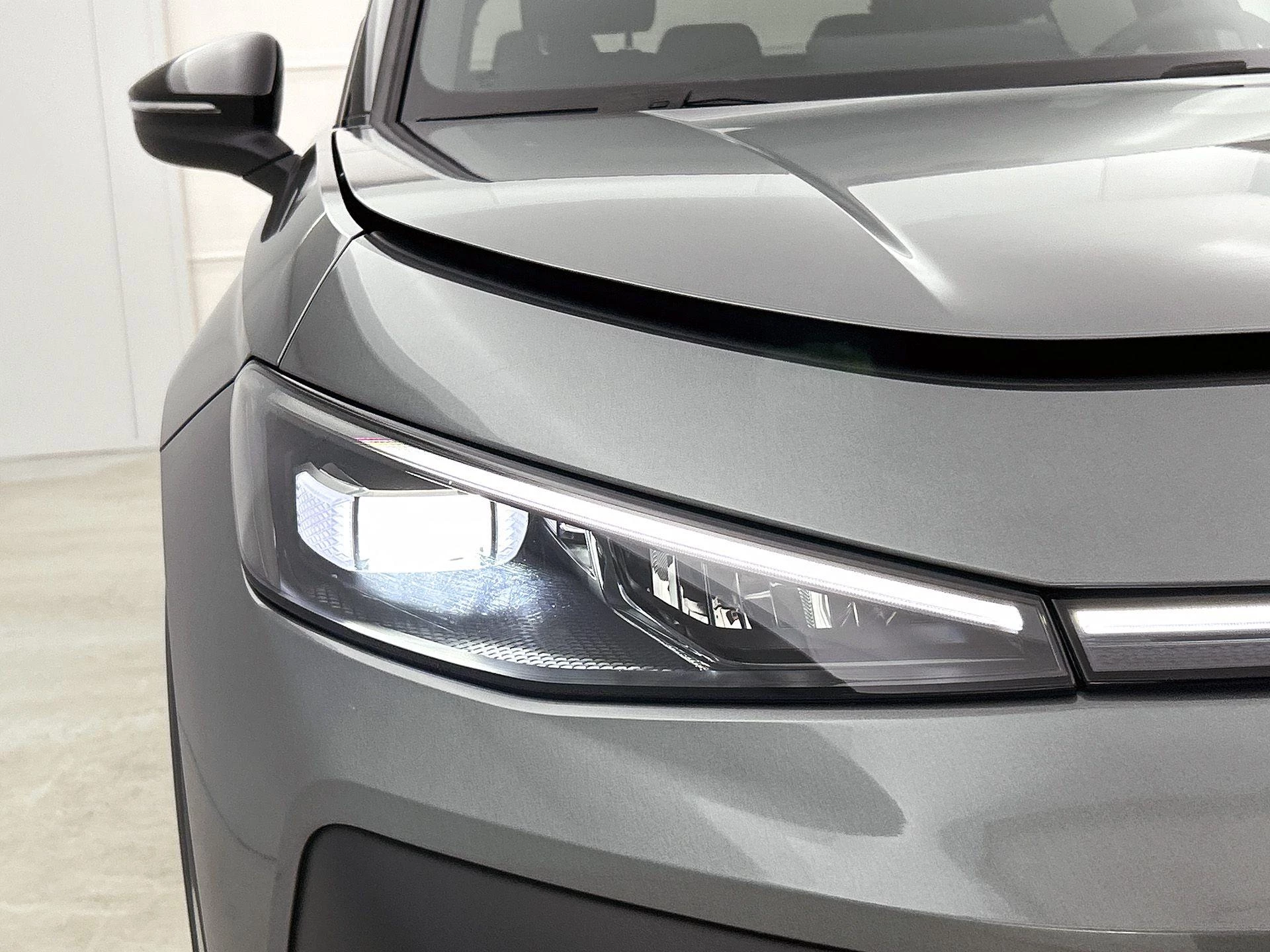 Volkswagen T-Roc 1.5 eTsi Style First Edition 116 PK Automaat