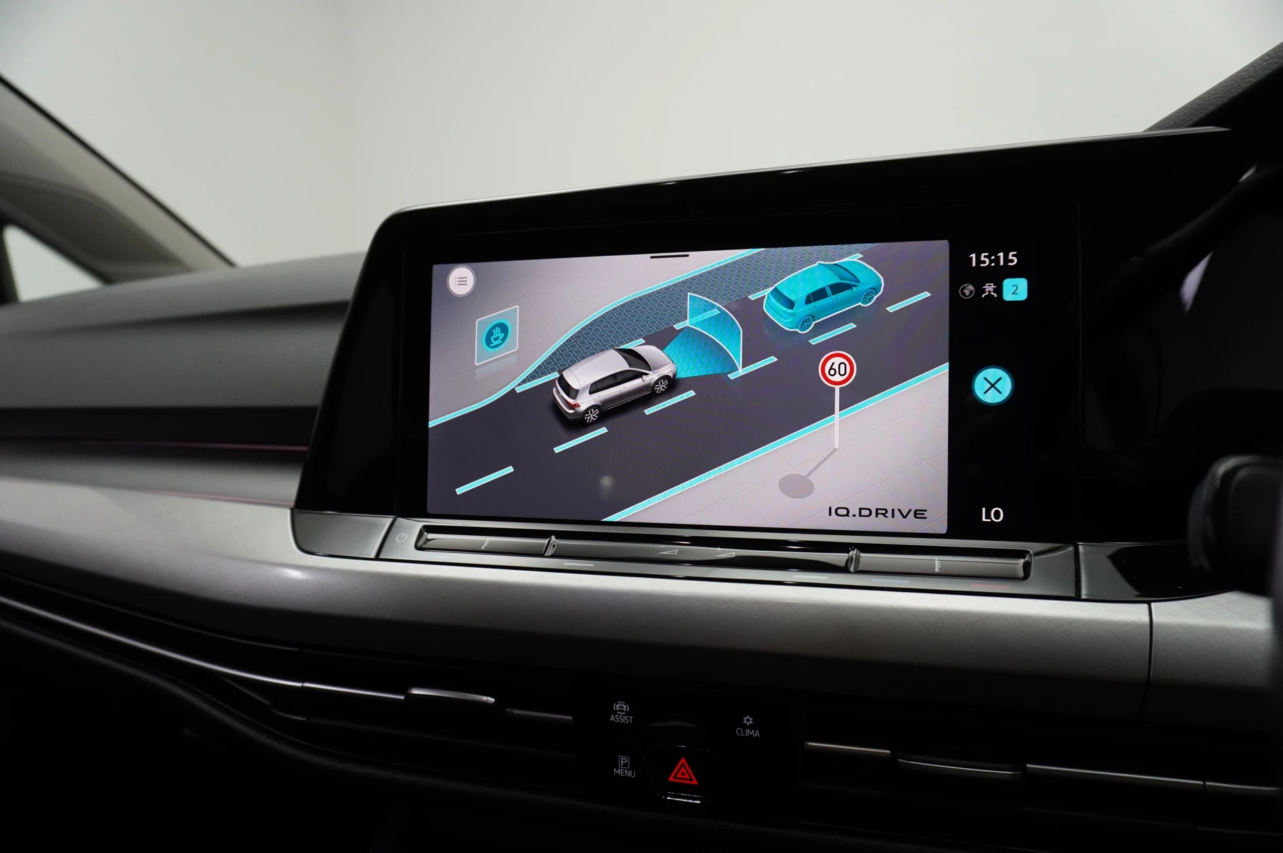 Volkswagen-Golf-image-34