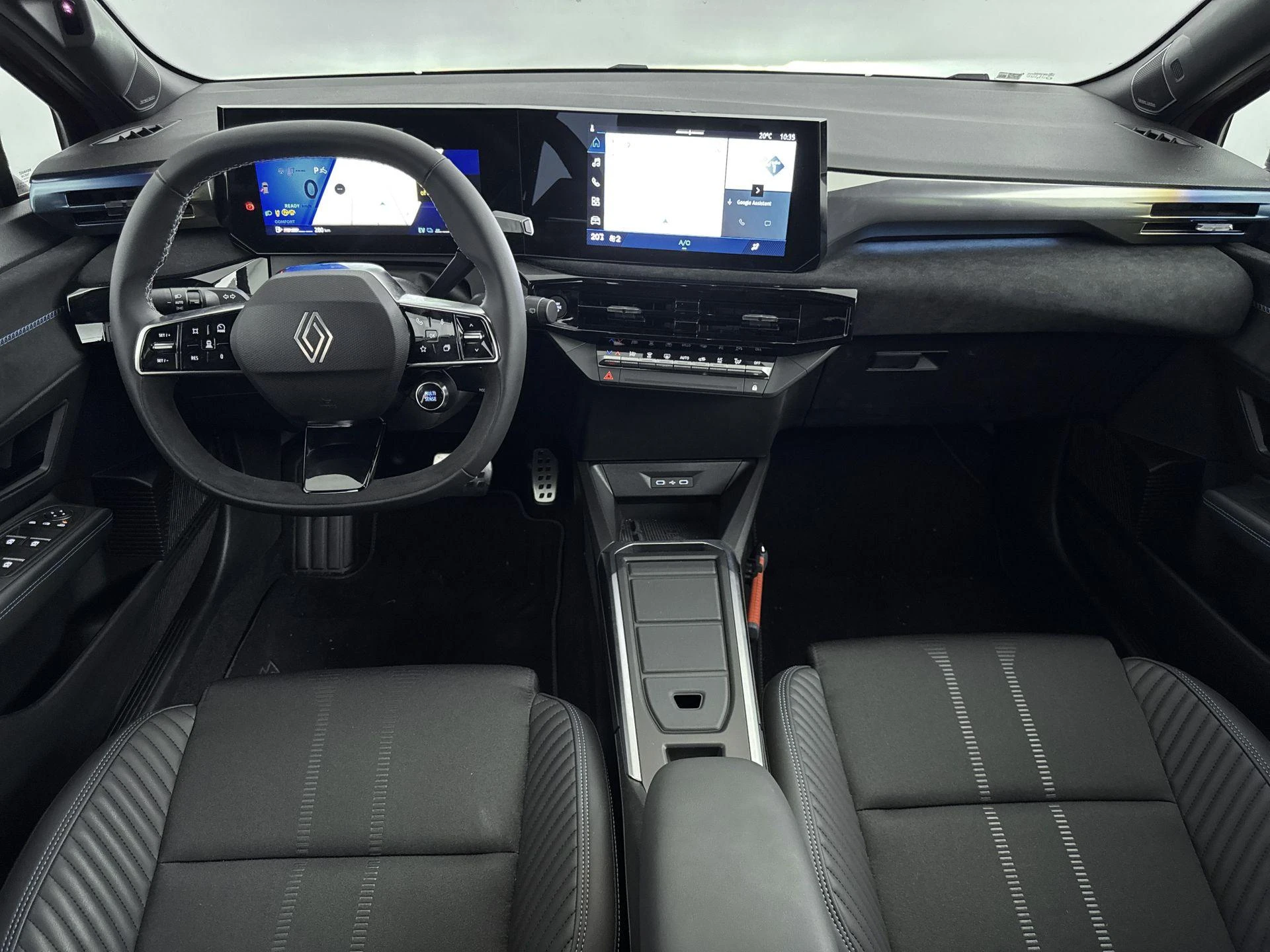 Renault-Clio-image-17