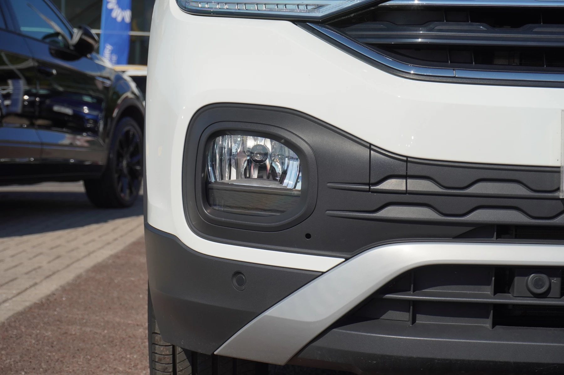 Volkswagen-T-Cross-image-11