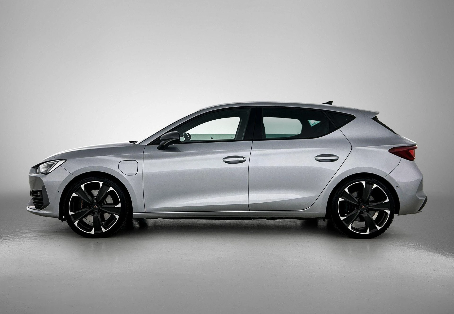CUPRA-Leon-image-1