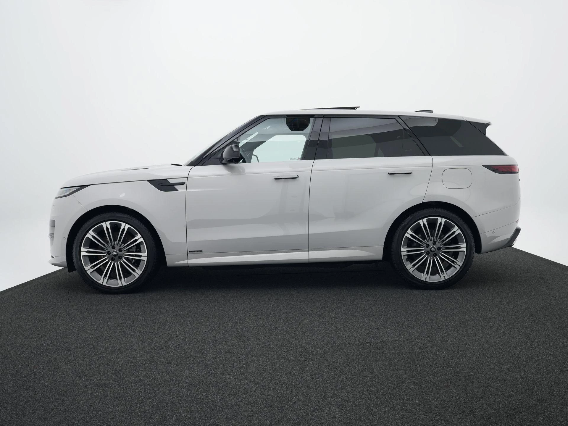 Land Rover-Range Rover Sport-image-4