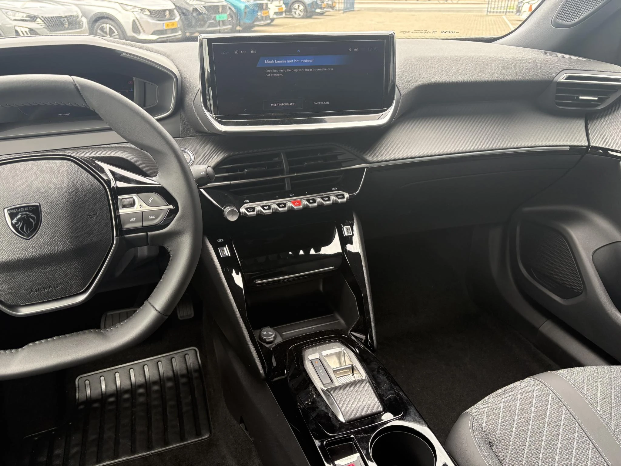 Peugeot-2008-image-11