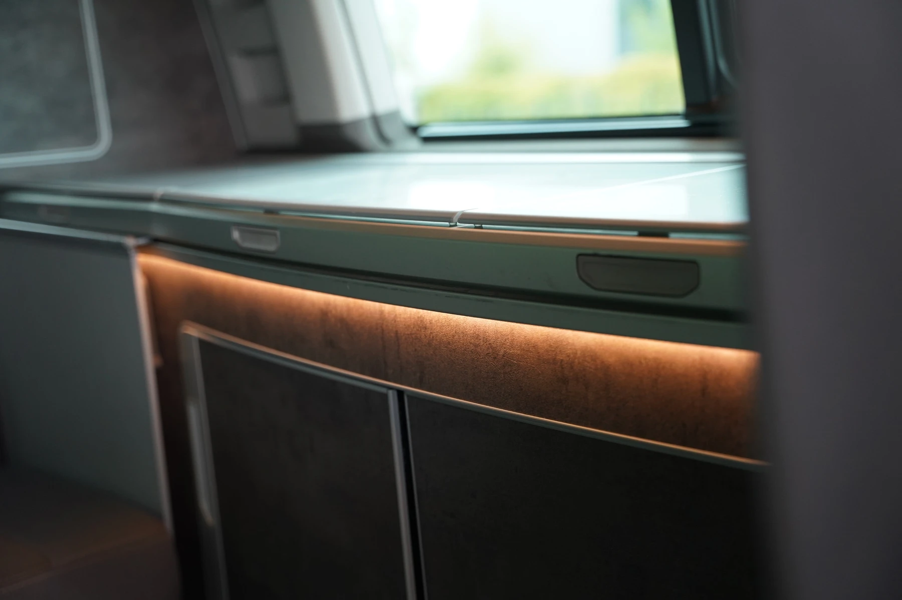 Volkswagen-California-image-32