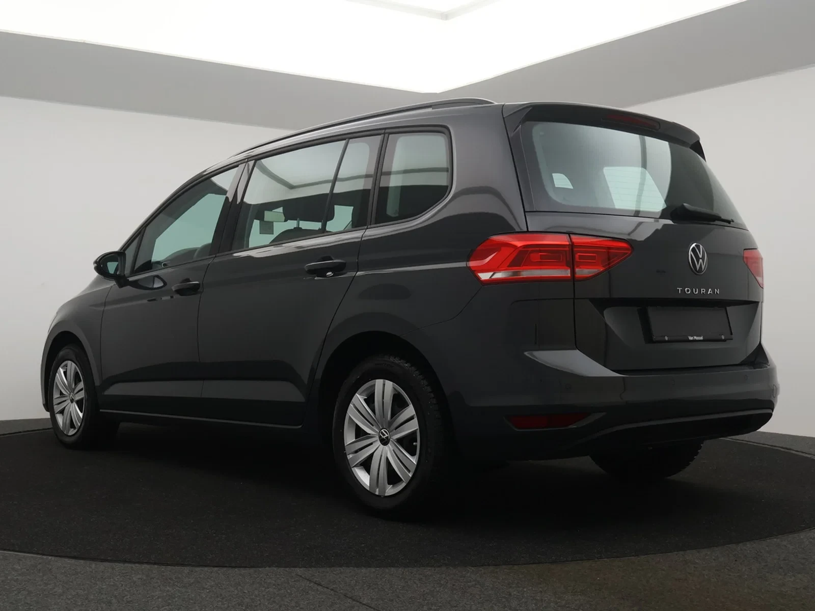 Volkswagen Touran Touran 2.0 TDi 122PK *VIRTUAL COCKPIT*ALCANTARA*PC*BLTH*APP CONNECT*ZETELVERWARMING*AIRCO*KEYLESS GO*...*