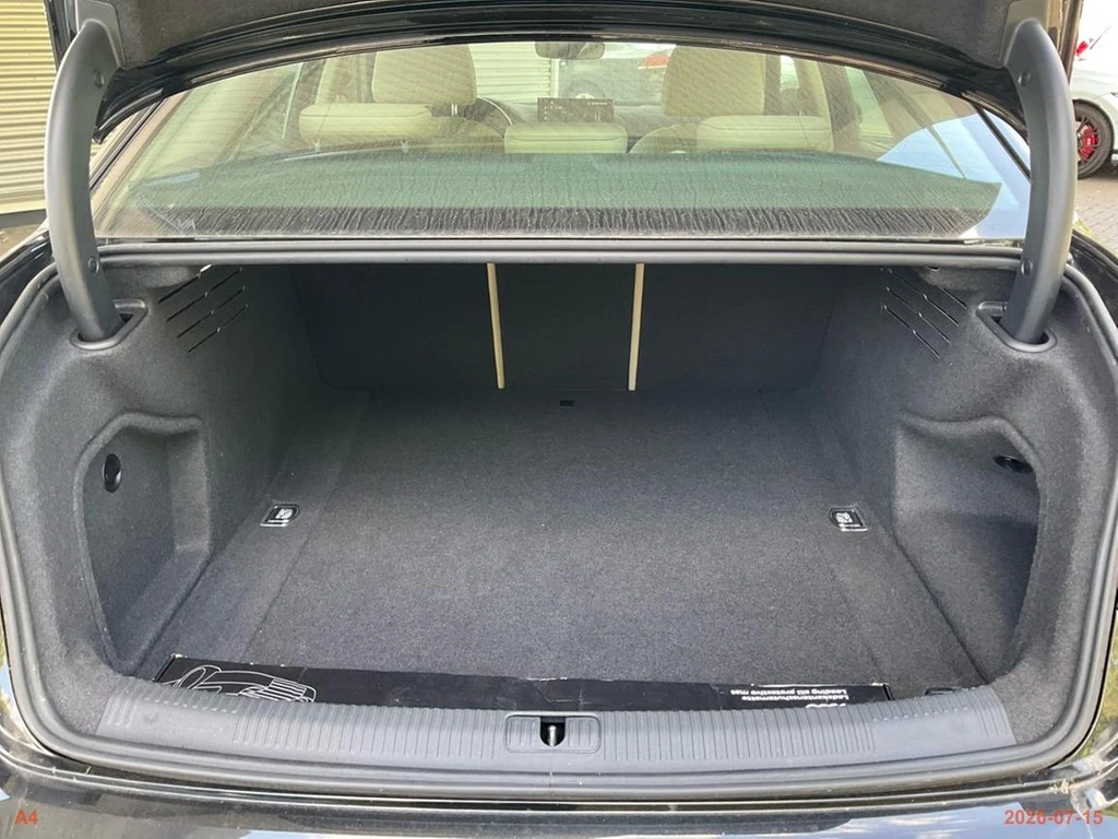 Audi A4 Limousine 30 TDI S tronic MMI+, Tel., Leder, PDC, SHZ, Clima., 16"Alu.,