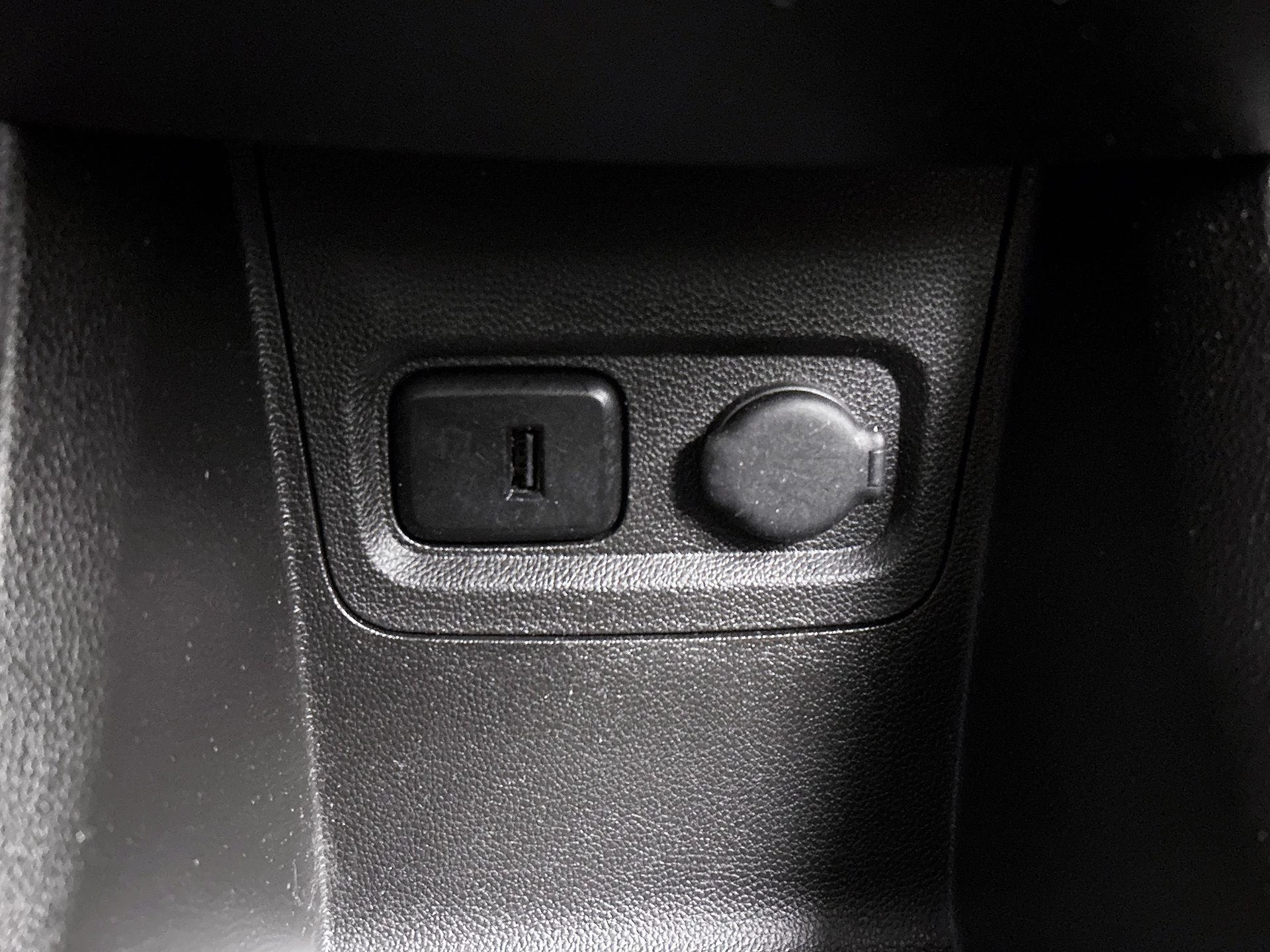 Opel-KARL-image-32