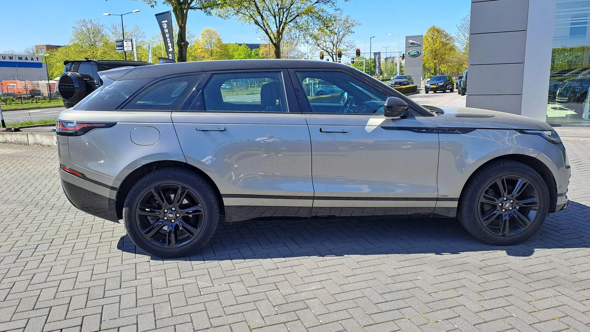 Land Rover Range Rover Velar 2.0 P250 Turbo AWD R-Dynamic HSE