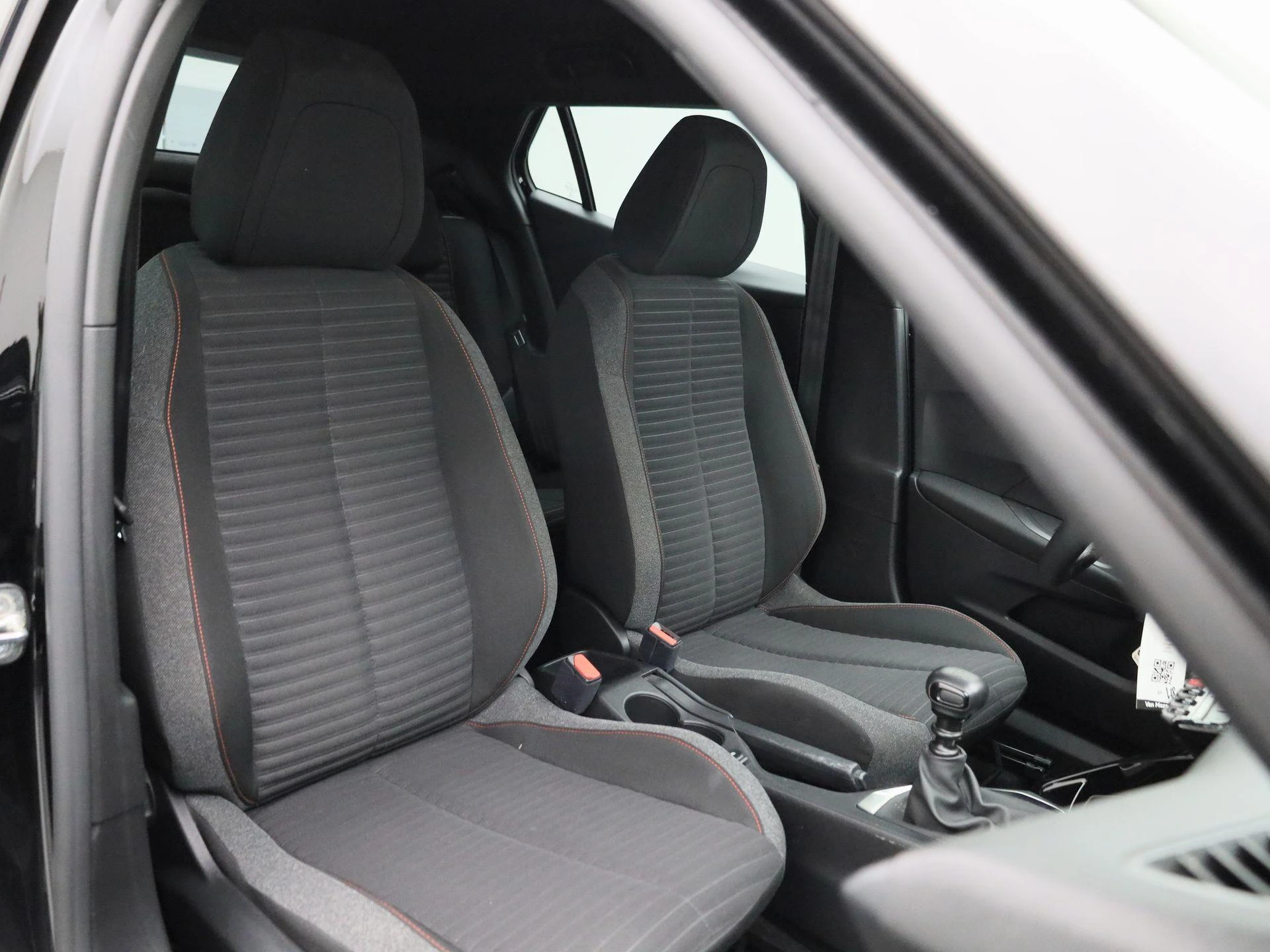 Peugeot 2008 - 34
