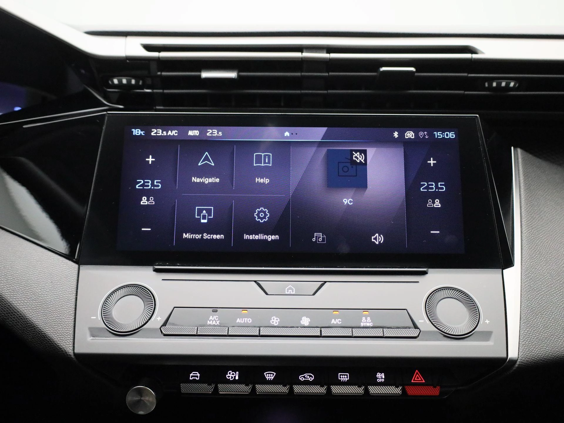 Peugeot-308-image-18