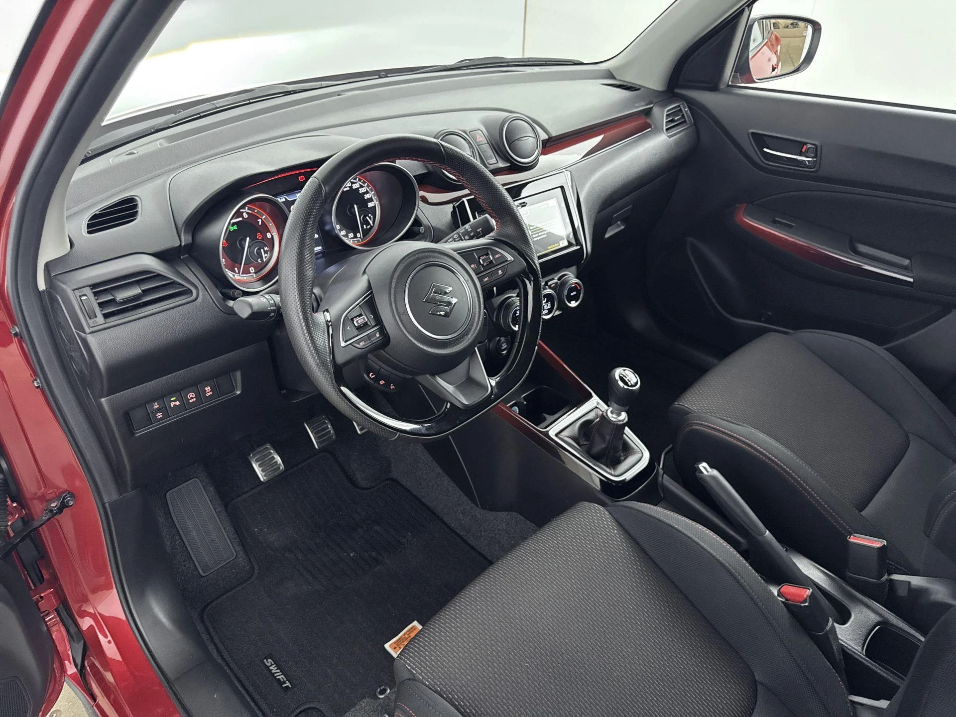Suzuki-Swift-image-9