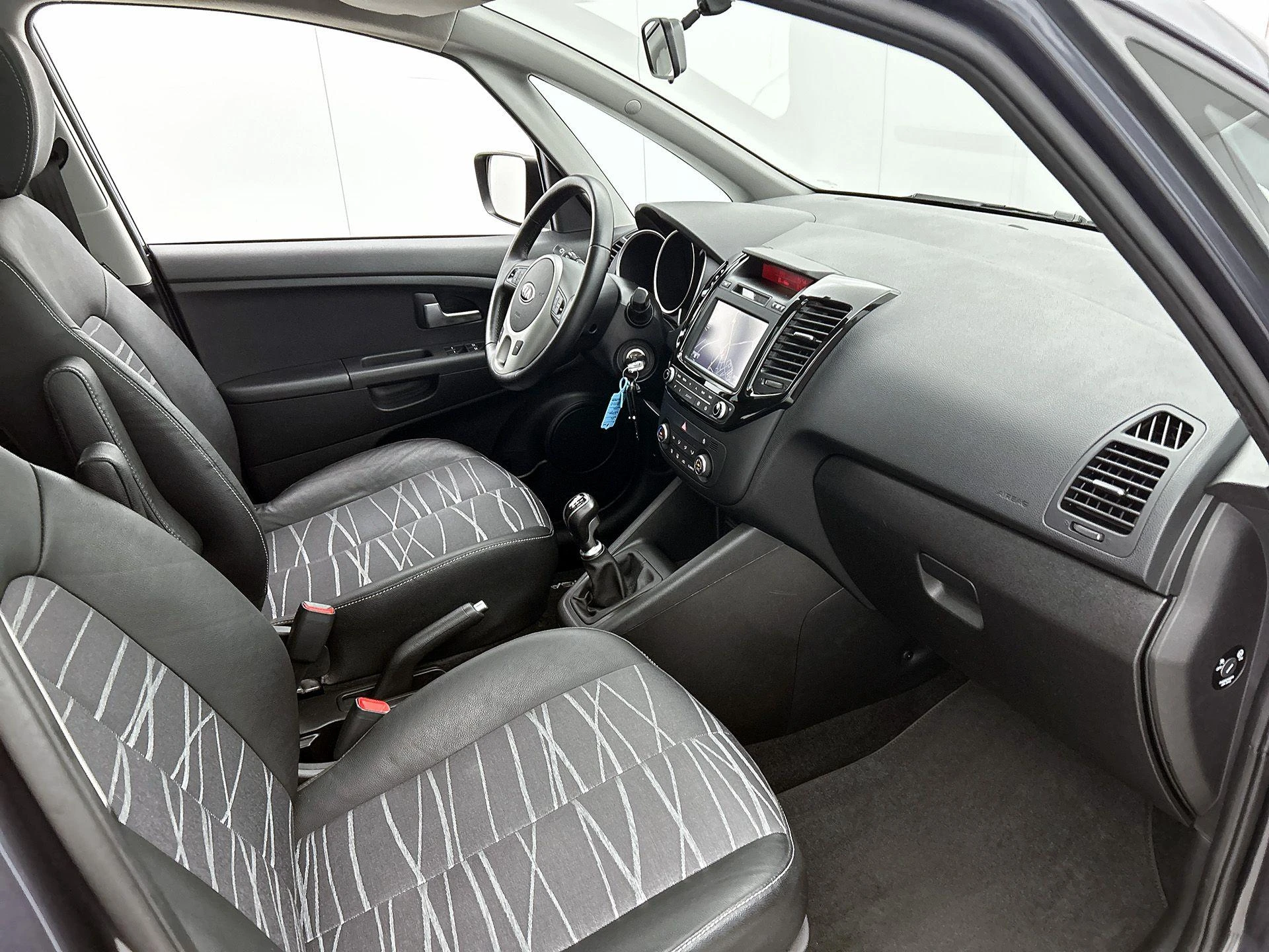 Kia-Venga-image-21