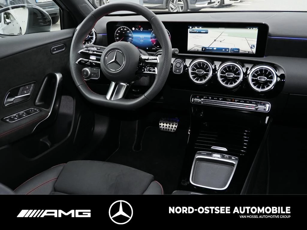 Mercedes-Benz A-Klasse 200 AMG NIGHT SHZ MBUX KEYLESS-GO AMG Line