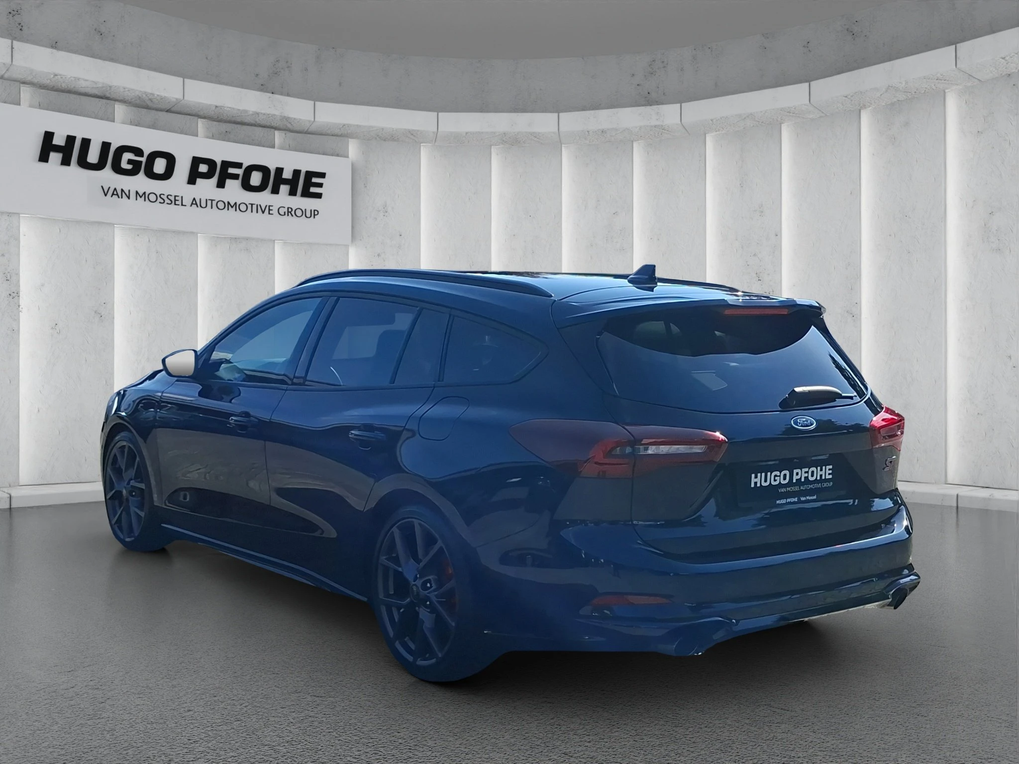 Ford Focus ST X Turnier 2.3 EB Aut. | LED | Pano | ACC | RFK | SHZ | LMF | Navi | B&O